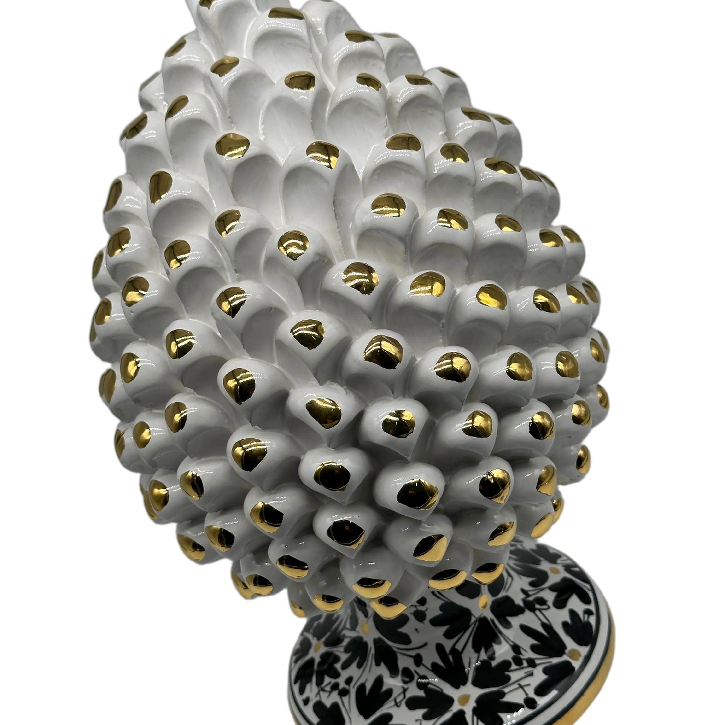 Pigna “CHIC” Ceramica Caltagirone cm H.30 Artigianale Bianco DD CERAMICHE SICILIANE