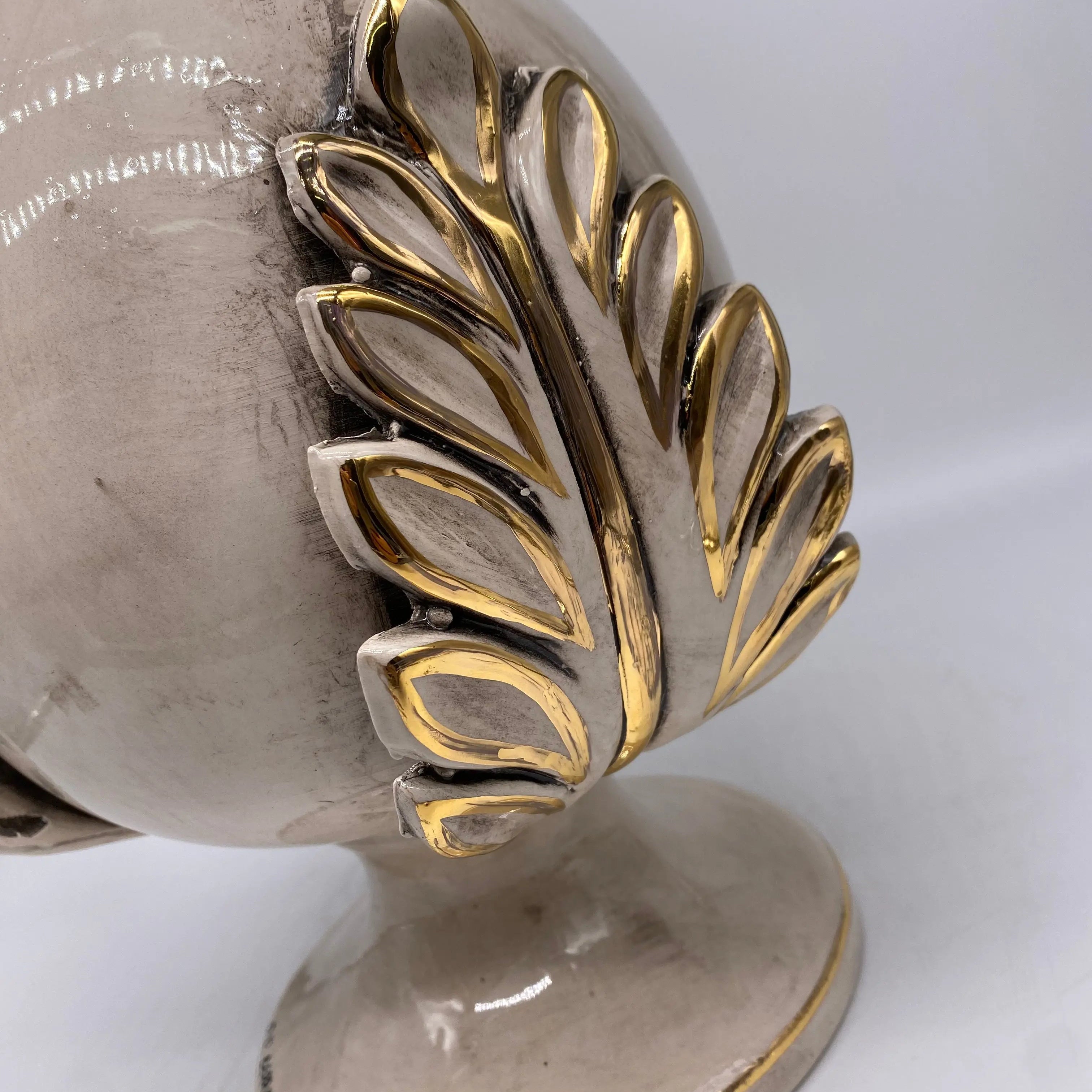 Pumo Ceramica Caltagirone cm H.30 Artigianale Écru Oro DD CERAMICHE SICILIANE