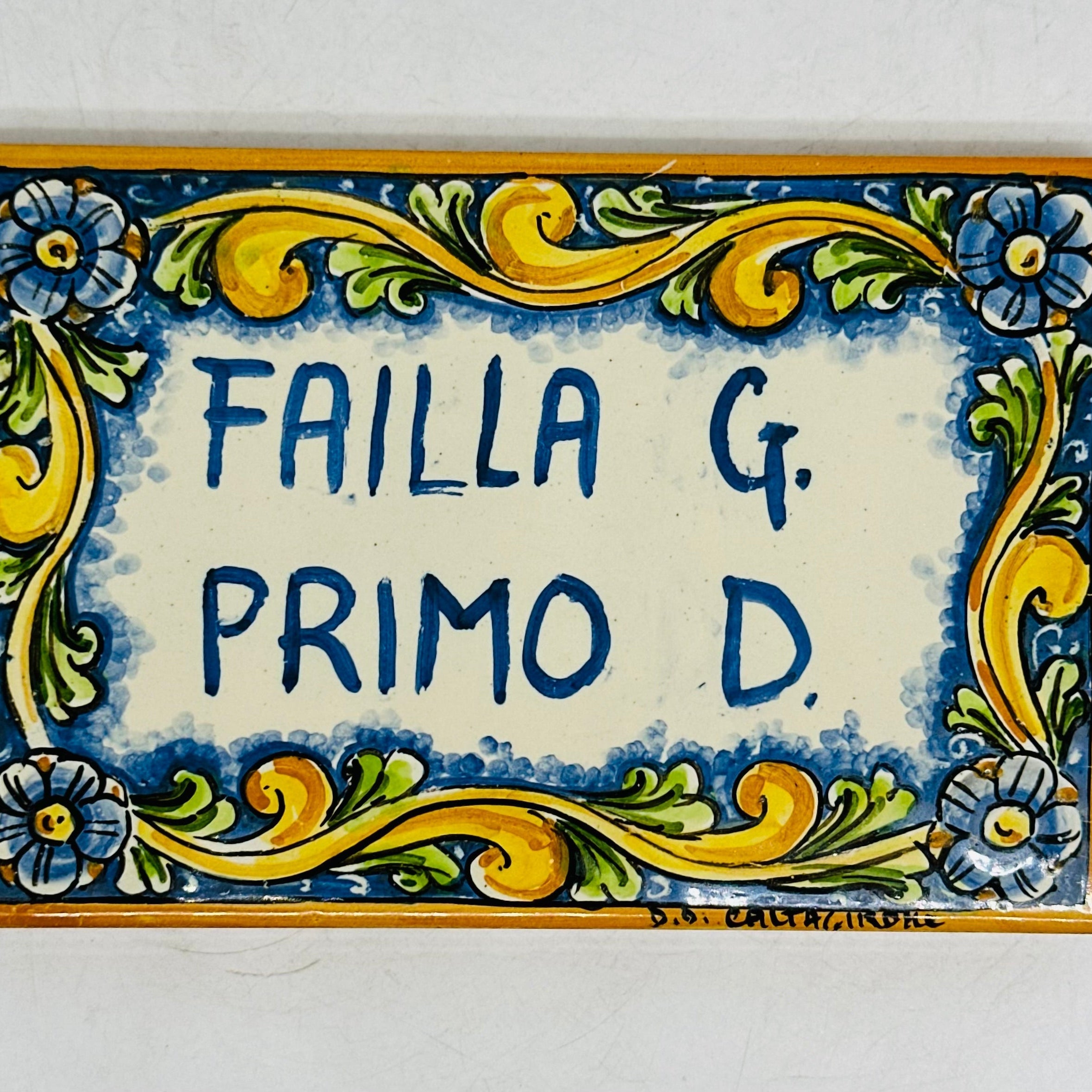 Targa Famiglia Mattonella cm 15x10 Ceramica Artigianale Caltagirone - Ornato Pieno - MADE IN SICILY