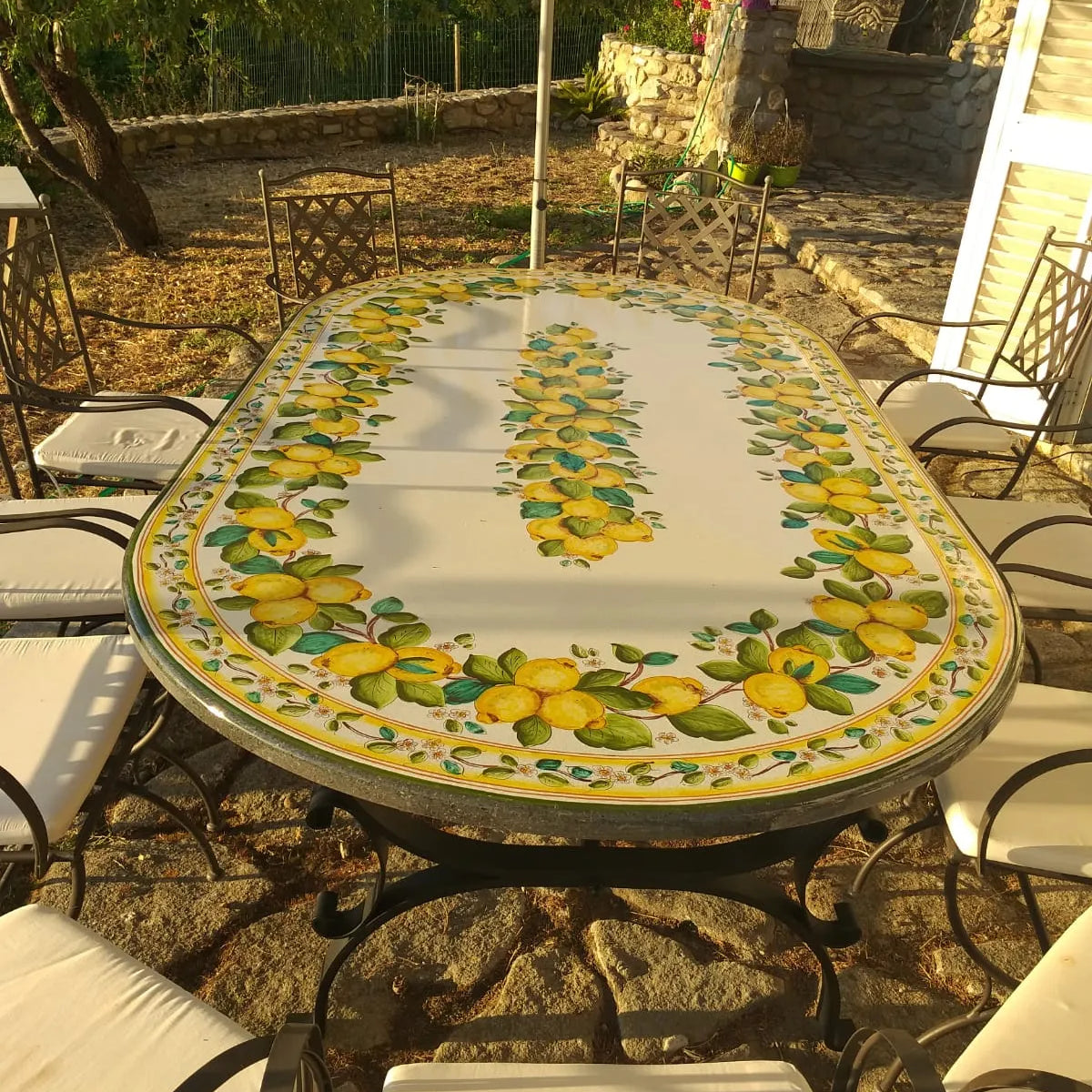 Tavolo Ovale Limoni di Sicilia – Pietra Lavica Decorata - TAVOLI