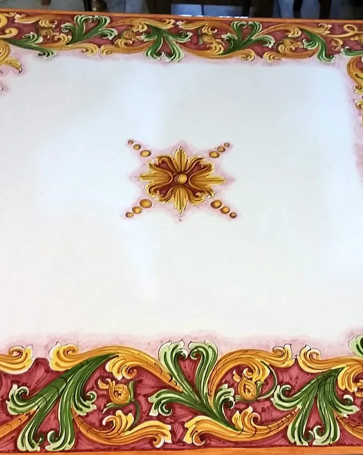 Tavolo Quadrato Ornato Rosso – Pietra Lavica Decorato - TAVOLI