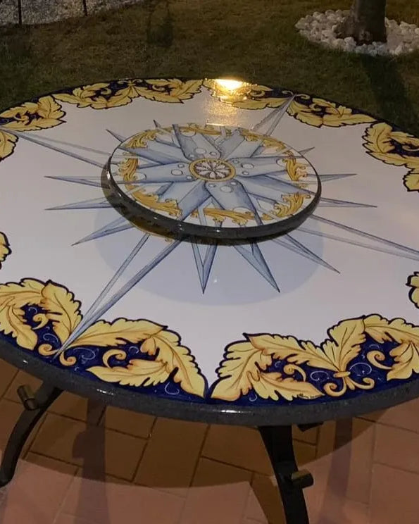 Tavolo Rotondo con Stella Girevole – Design Dinamico e Colorato - TAVOLI