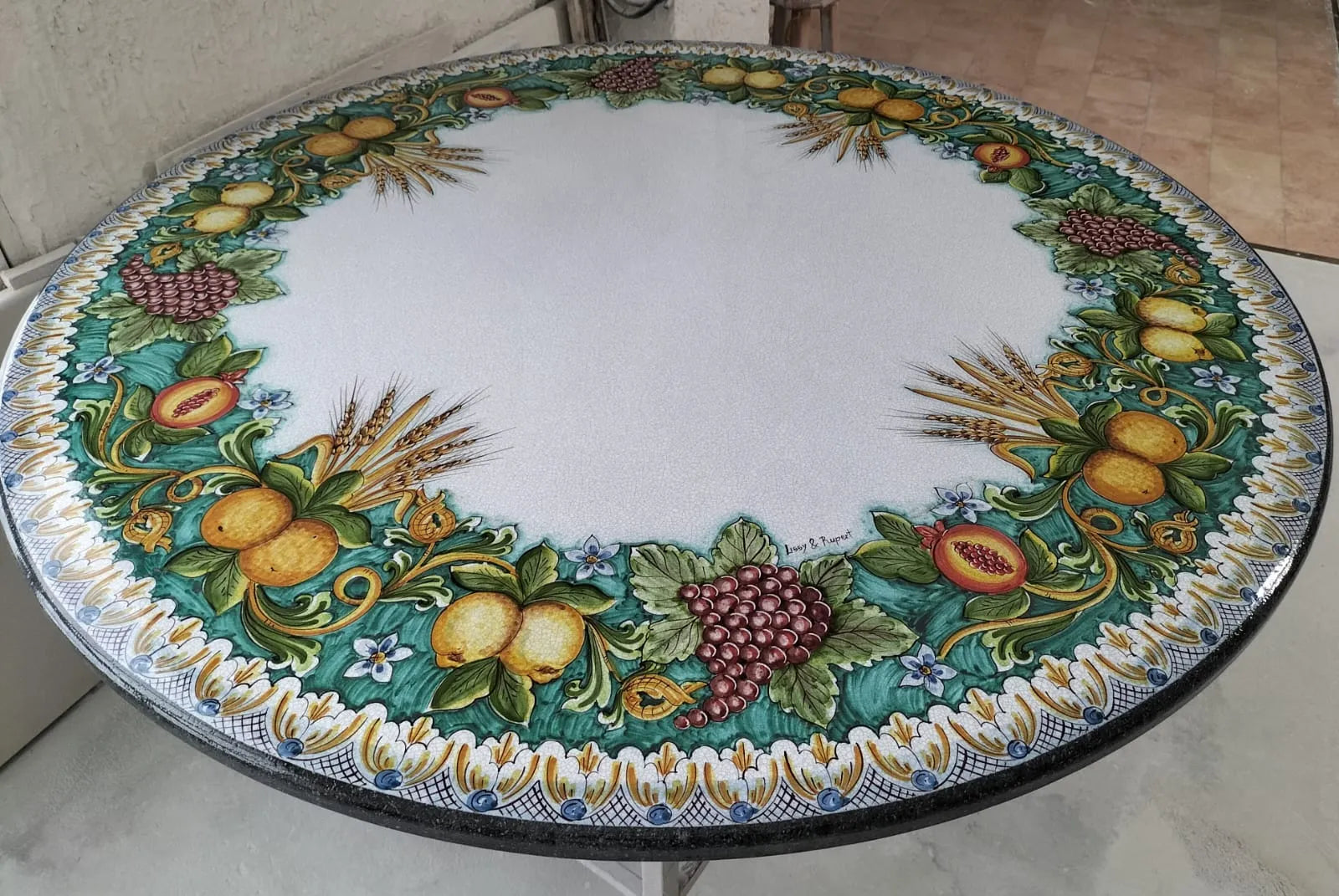 Tavolo Rotondo Frutta con Fondo Verde – Freschezza Naturale - TAVOLI