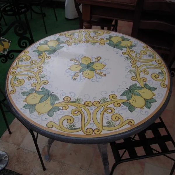 Tavolo Rotondo Limoni con Volute – Sinfonia di Colori - TAVOLI