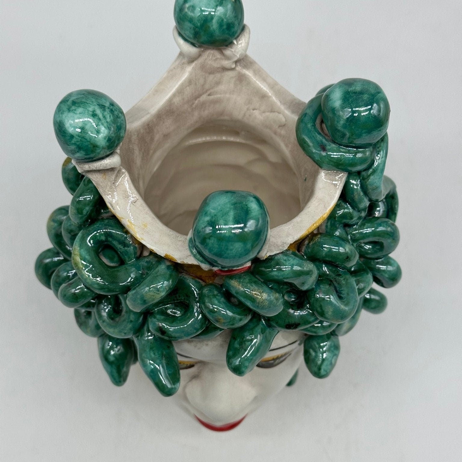 Testa Mitologica Medusa Ceramica Caltagirone cm H.20 L.15 Artigianale - DD CERAMICHE SICILIANE