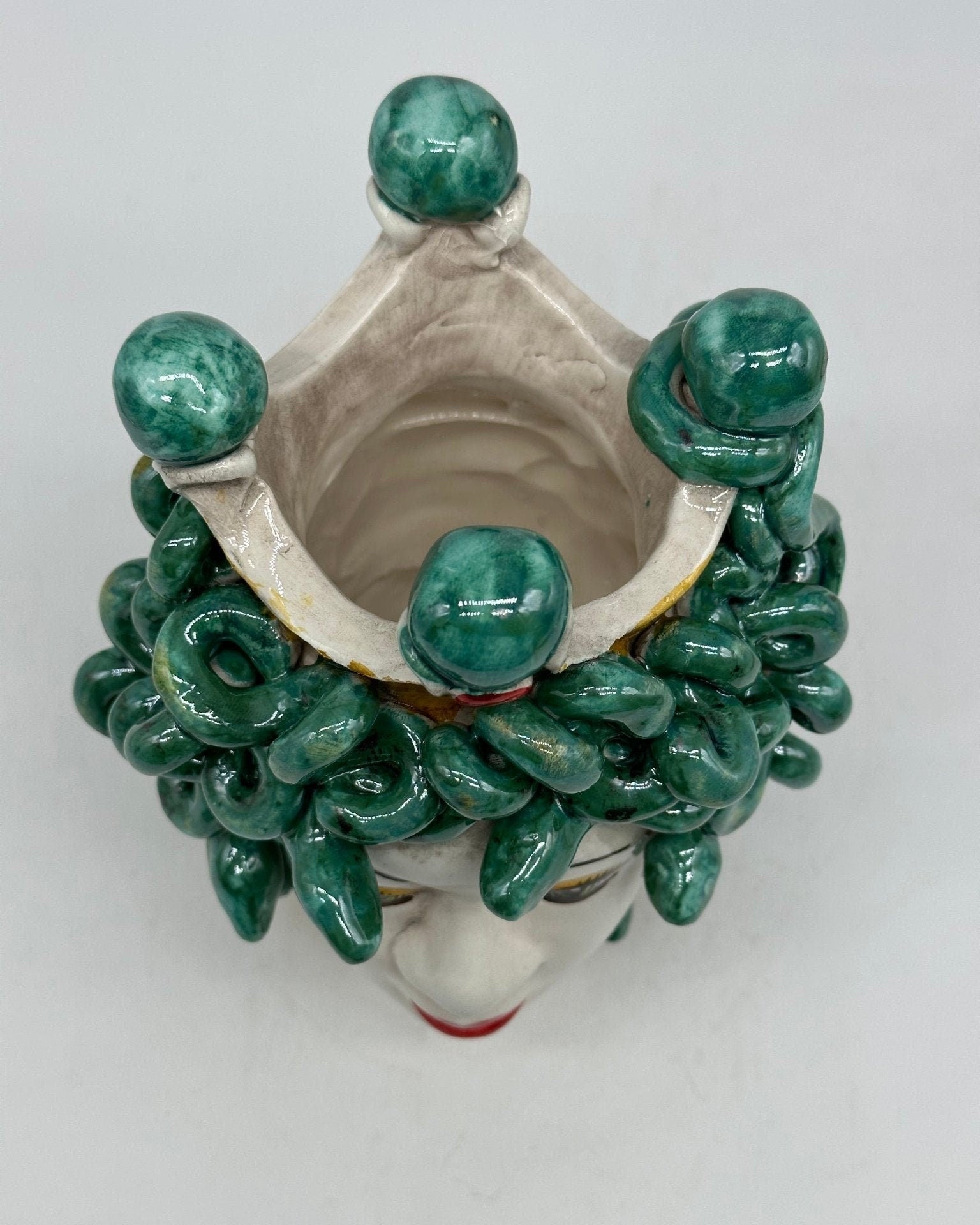 Testa Mitologica Medusa Ceramica Caltagirone cm H.20 L.15 Artigianale - DD CERAMICHE SICILIANE