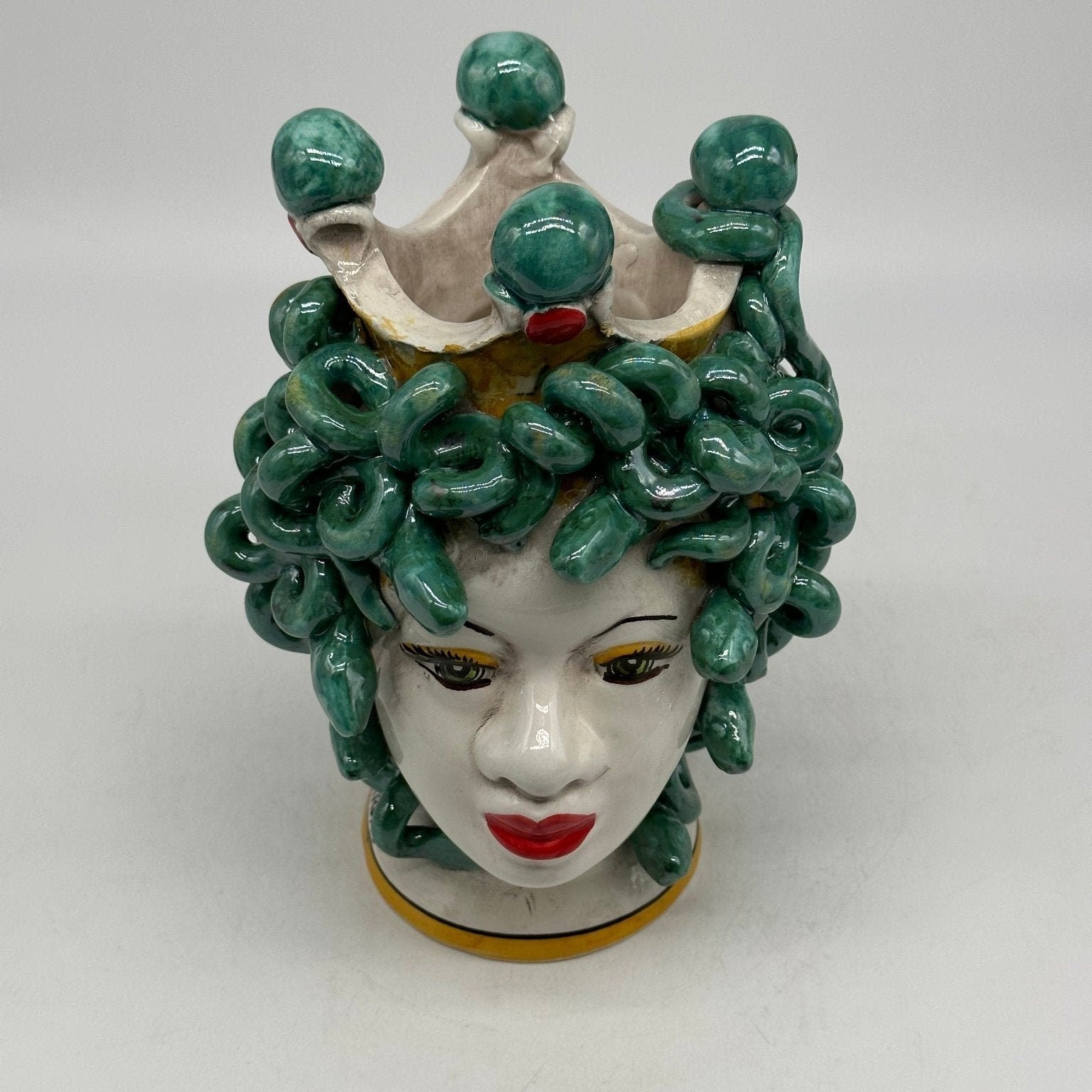 Testa Mitologica Medusa Ceramica Caltagirone cm H.20 L.15 Artigianale - DD CERAMICHE SICILIANE