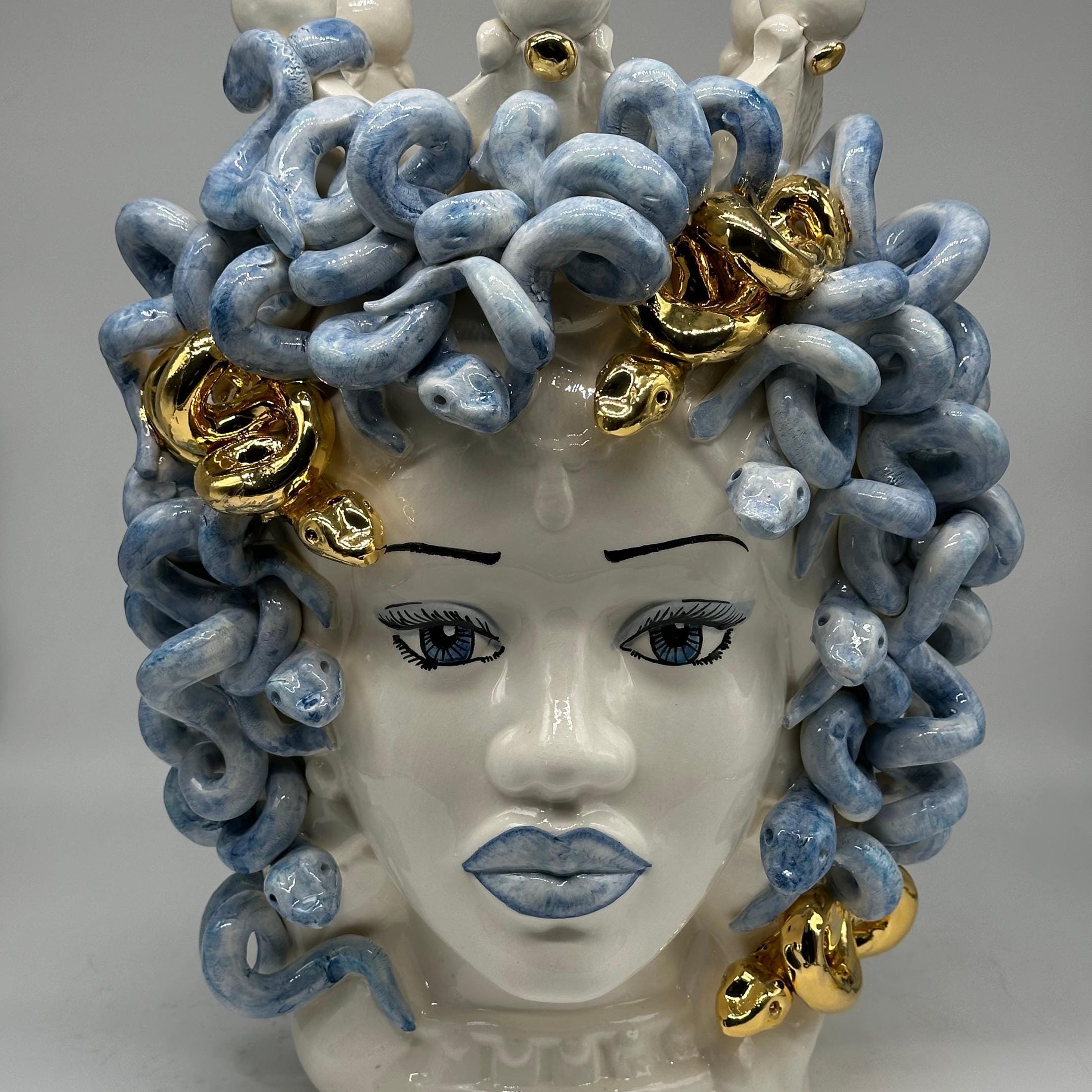 Testa Mitologica Medusa “Luxury” Ceramica Caltagirone cm H.40 L.30 Artigianale - TESTA DI MORO