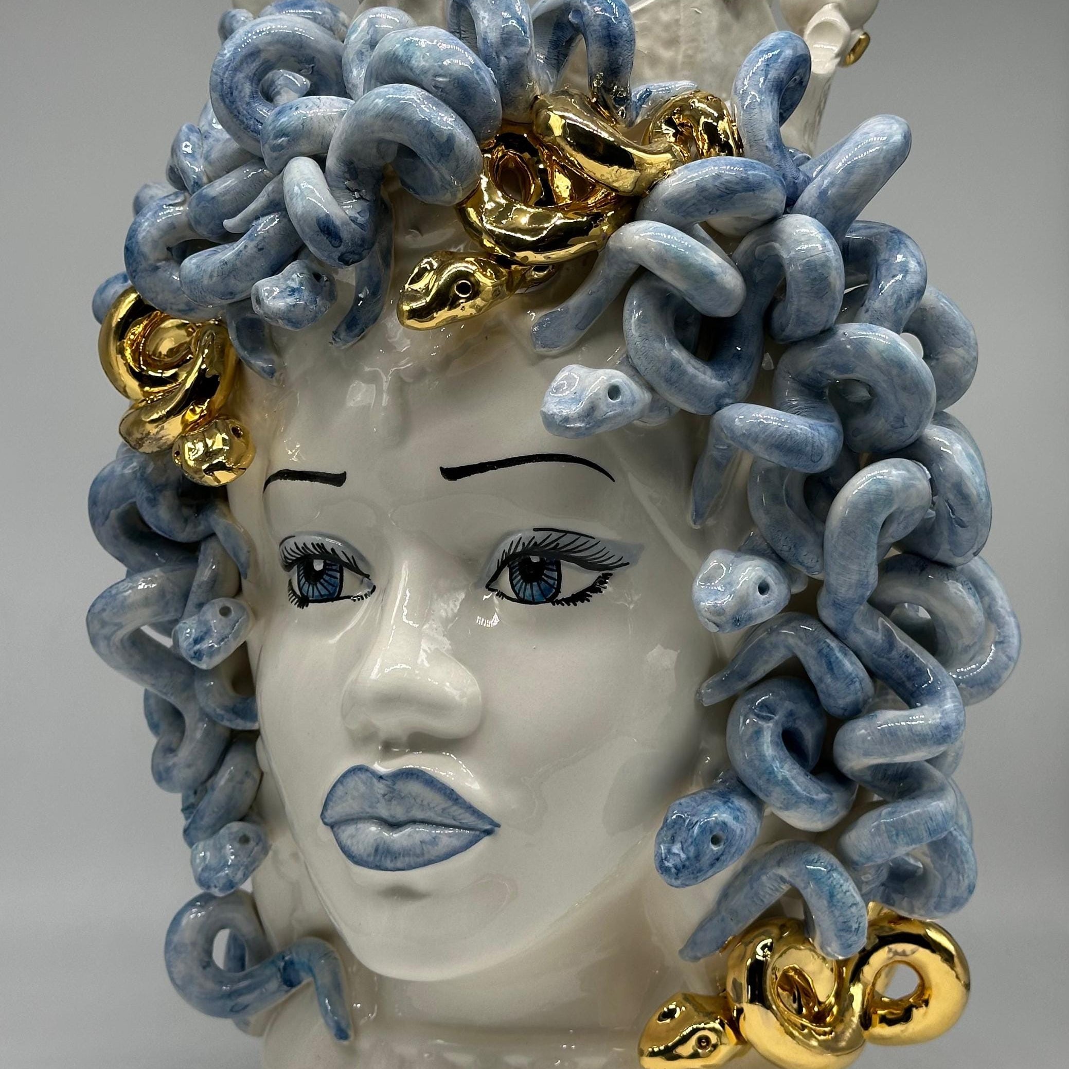 Testa Mitologica Medusa “Luxury” Ceramica Caltagirone cm H.40 L.30 Artigianale - TESTA DI MORO