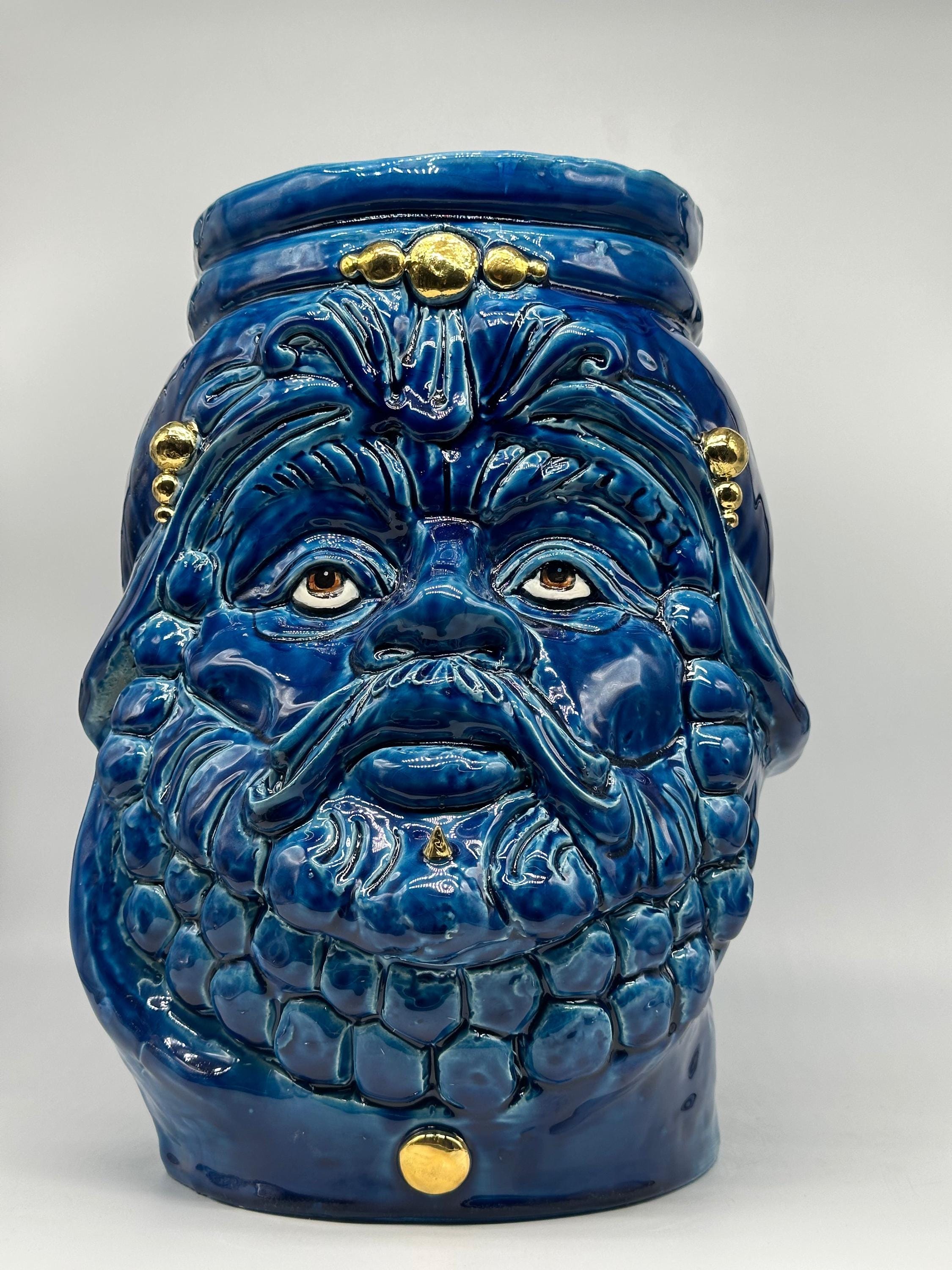 Testa Mitologica Uomo Ceramica Caltagirone cm H.35 L.25 Artigianale Blu dettagli Oro - TESTA DI MORO