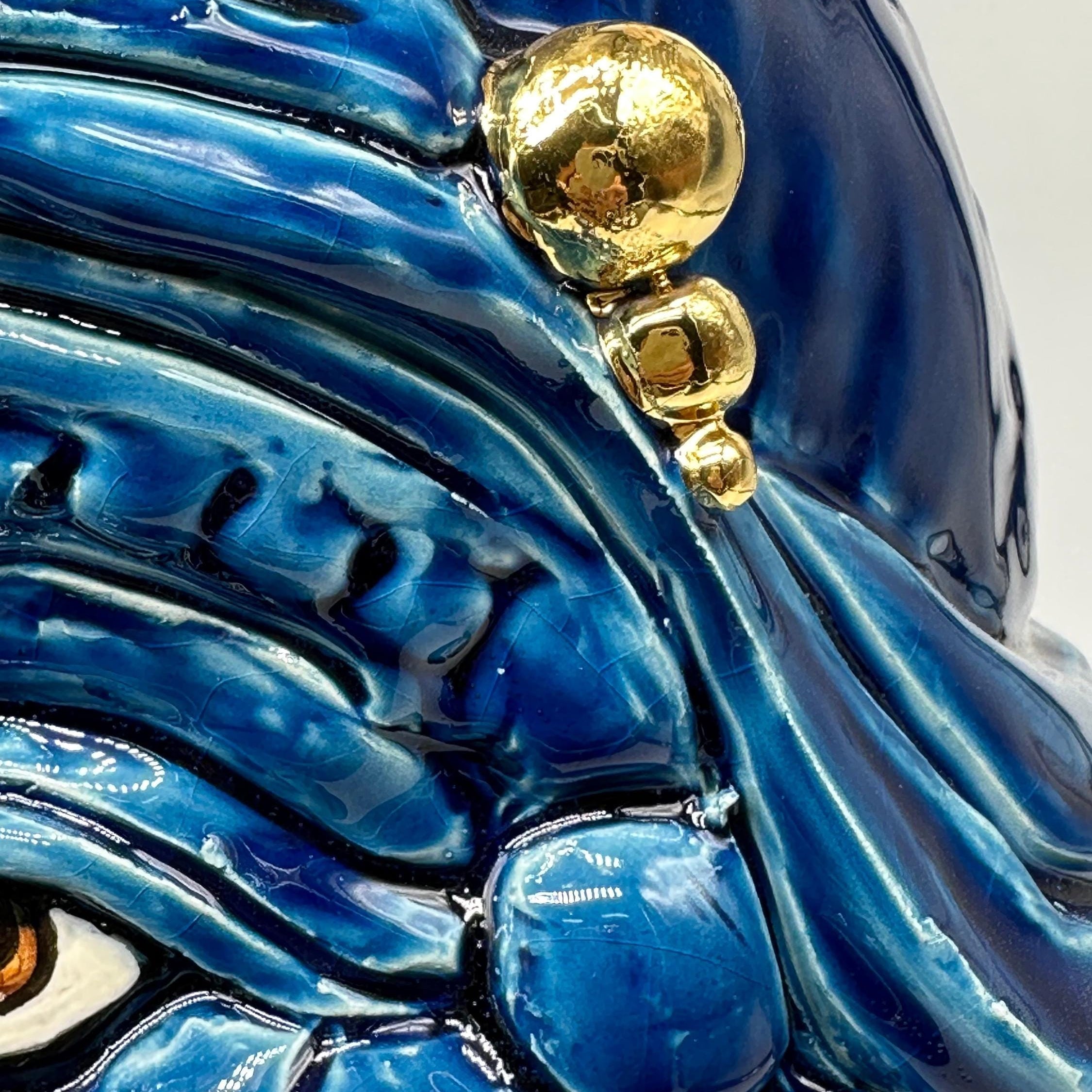 Testa Mitologica Uomo Ceramica Caltagirone cm H.35 L.25 Artigianale Blu dettagli Oro - TESTA DI MORO