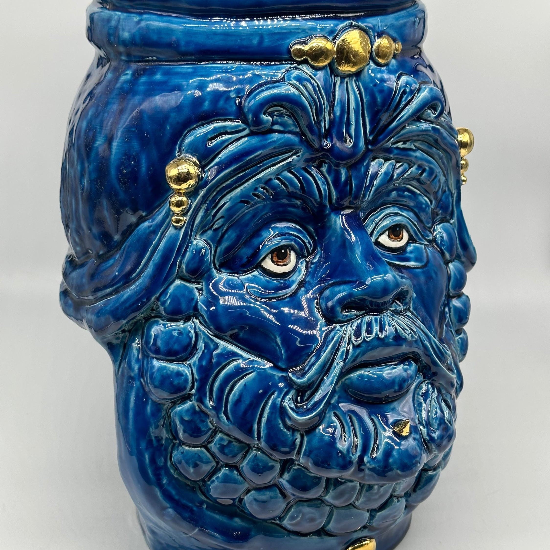 Testa Mitologica Uomo Ceramica Caltagirone cm H.35 L.25 Artigianale Blu dettagli Oro - TESTA DI MORO