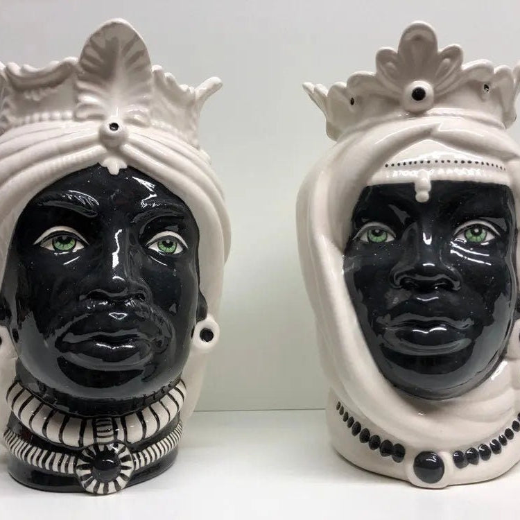Teste di Moro Afro Ceramica Caltagirone cm H.25 L.17 Artigianale Bicolore Bianco Nero DD CERAMICHE SICILIANE