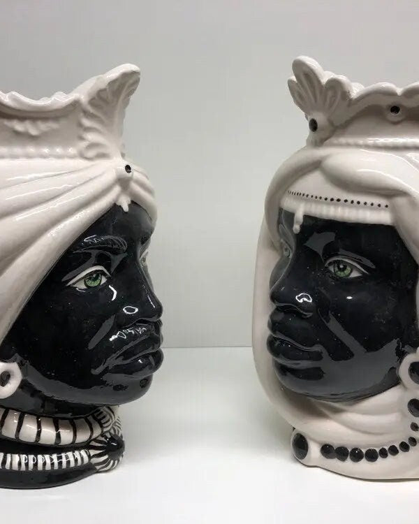 Teste di Moro Afro Ceramica Caltagirone cm H.25 L.17 Artigianale Bicolore Bianco Nero DD CERAMICHE SICILIANE