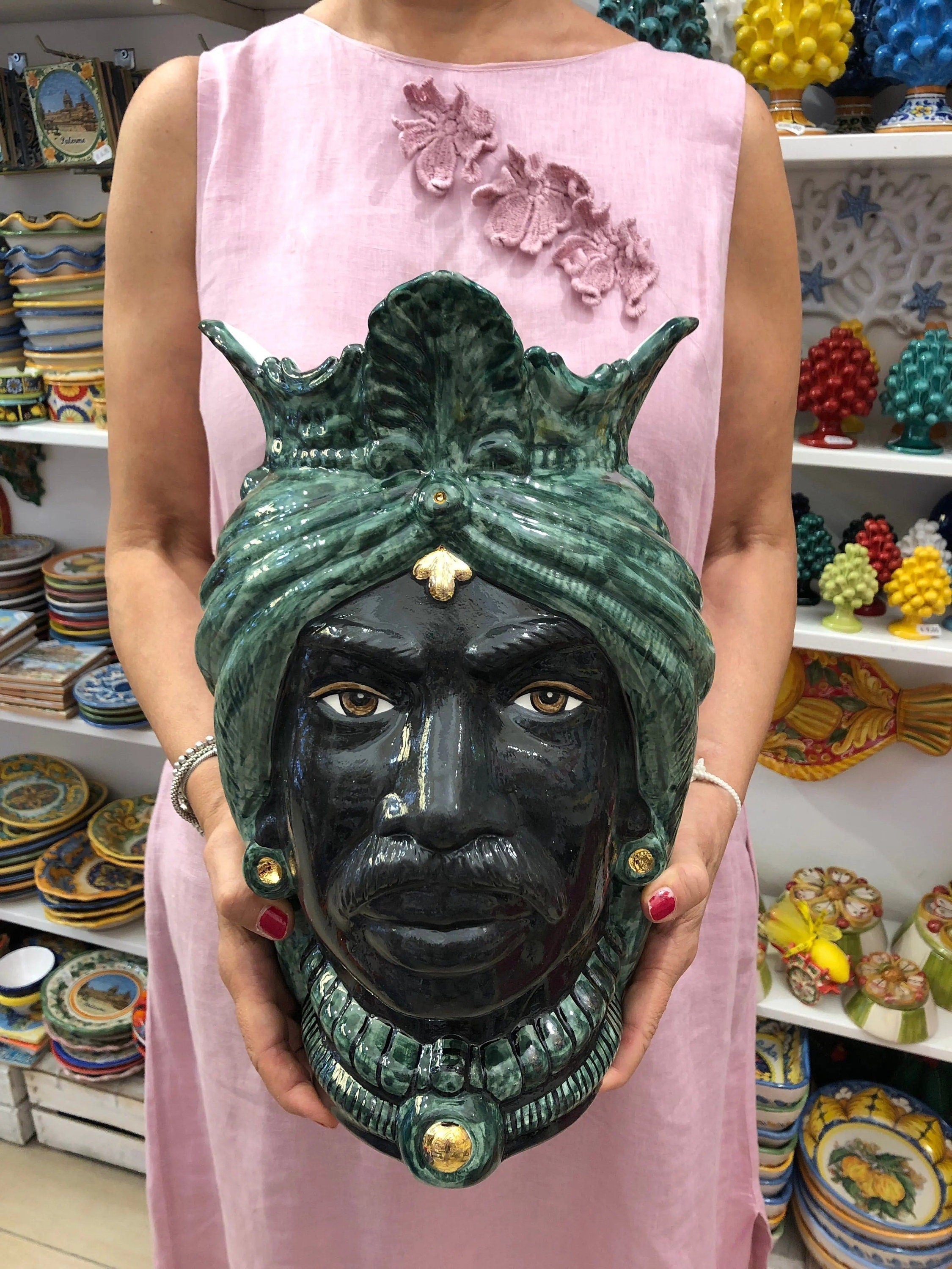 Teste di Moro Afro Ceramica Caltagirone cm H.35 L.23 Artigianale Verde con Oro DD CERAMICHE SICILIANE