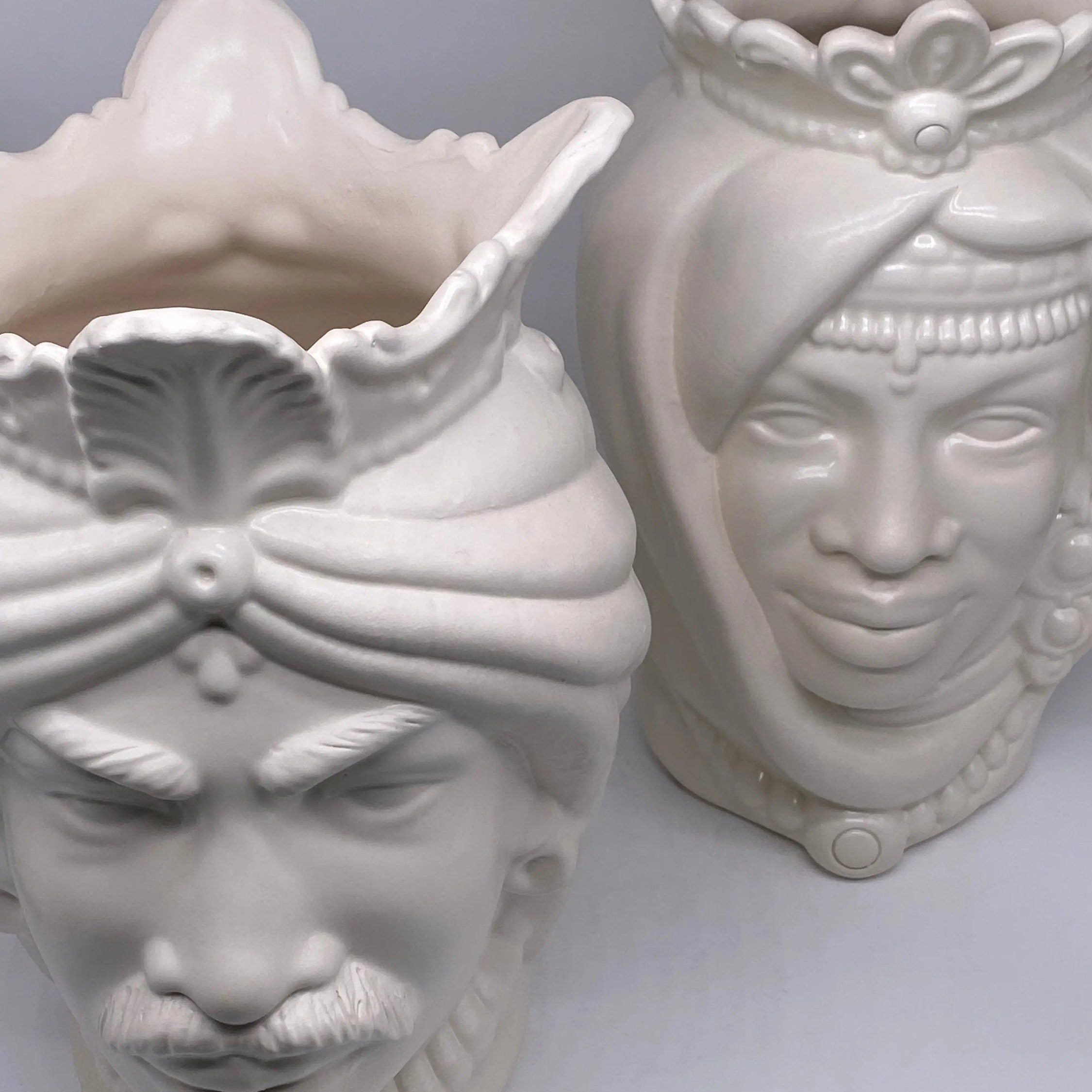 Teste di Moro Afro Ceramica Caltagirone cm H.35 L.23 Artigianale Bianco Opaco DD CERAMICHE SICILIANE