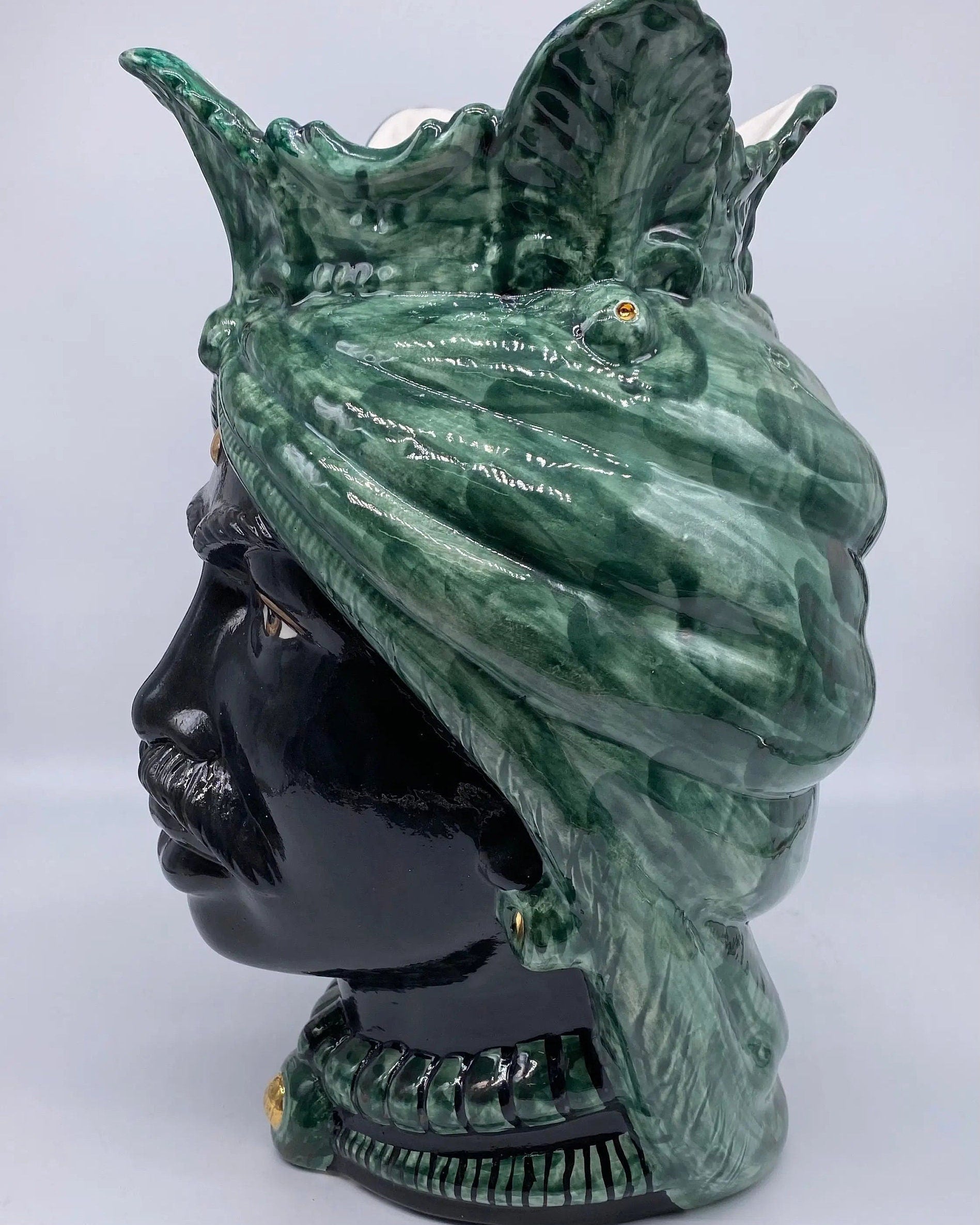 Teste di Moro Afro Ceramica Caltagirone cm H.35 L.23 Artigianale Verde con Oro DD CERAMICHE SICILIANE