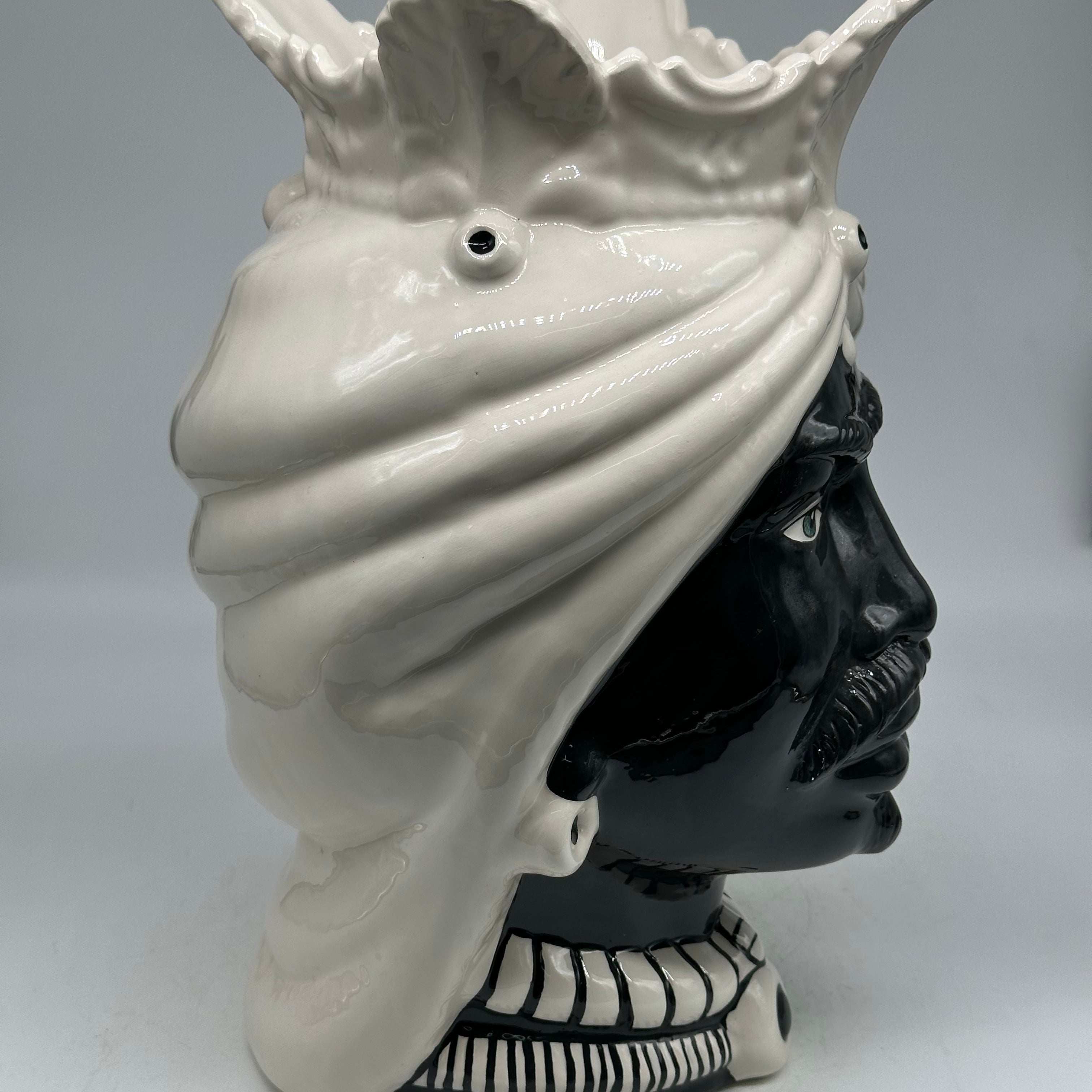 Teste di Moro Afro Ceramica Caltagirone cm H.35 L.23 Artigianale Bicolore Bianco Nero - TESTE DI MORO
