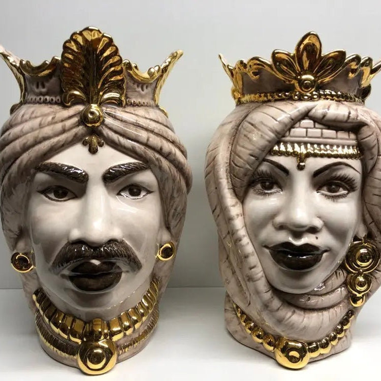 Teste di Moro Afro Ceramica Caltagirone cm H.35 L.23 Artigianale Écru dettagli Oro DD CERAMICHE SICILIANE