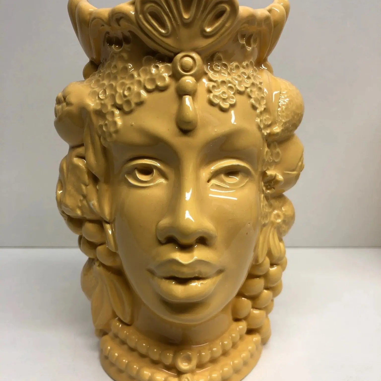 Teste di Moro Afro Frutta Ceramica Caltagirone cm H.18 L.12 Artigianale Giallo - DD CERAMICHE SICILIANE