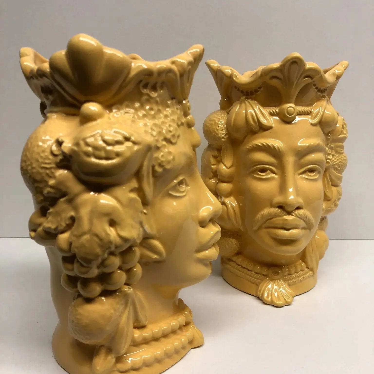 Teste di Moro Afro Frutta Ceramica Caltagirone cm H.18 L.12 Artigianale Giallo - DD CERAMICHE SICILIANE