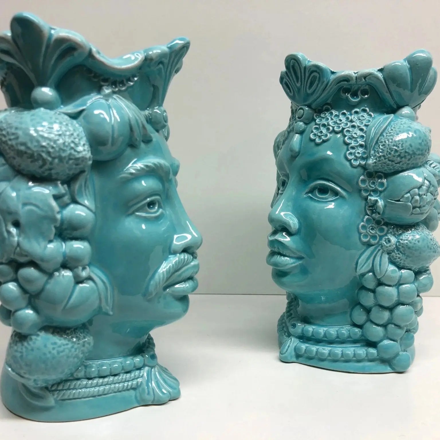 Teste di Moro Afro Frutta Ceramica Caltagirone cm H.18 L.12 Artigianale Celeste - DD CERAMICHE SICILIANE