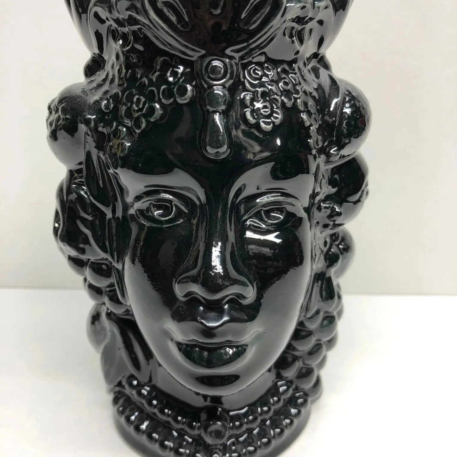 Teste di Moro Afro Frutta Ceramica Caltagirone cm H.18 L.12 Artigianale Nero - DD CERAMICHE SICILIANE