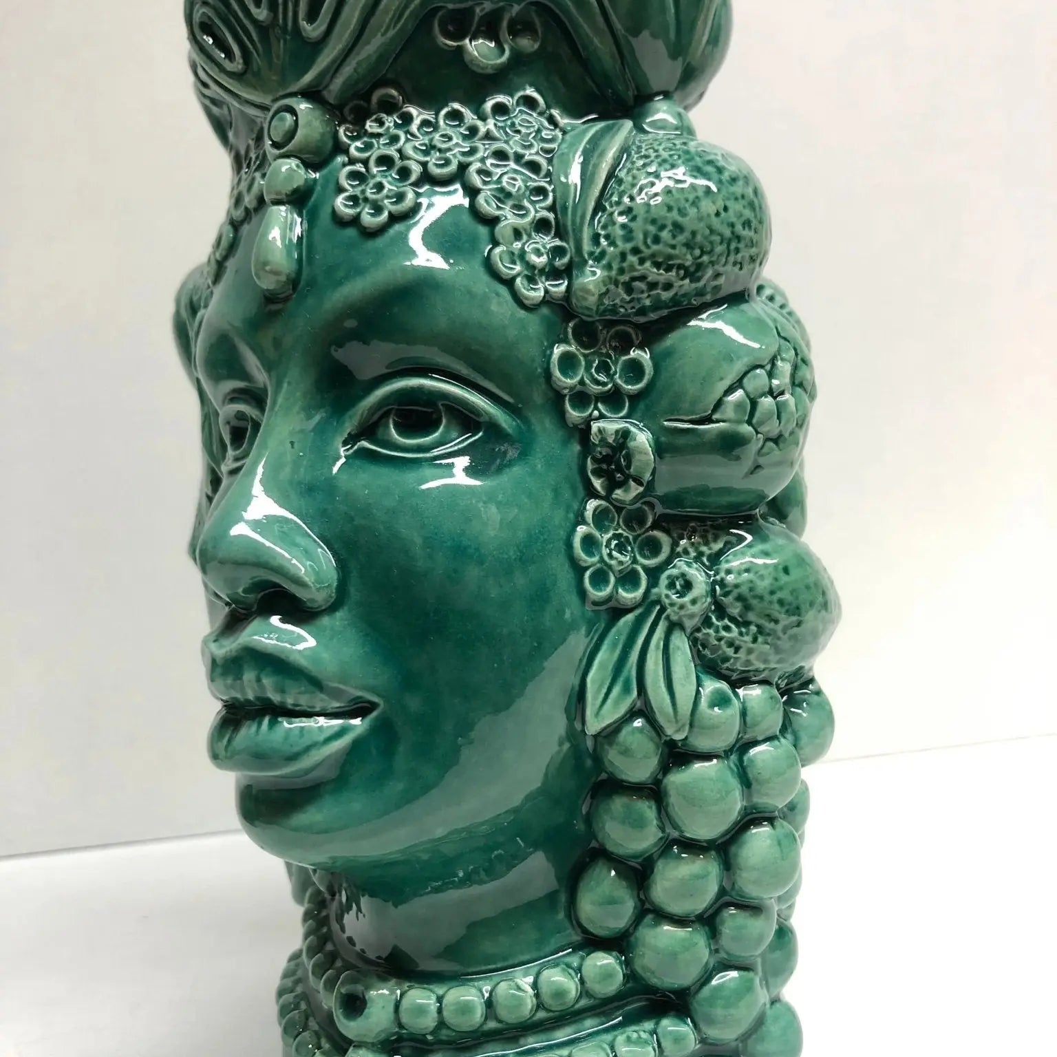 Teste di Moro Afro Frutta Ceramica Caltagirone cm H.18 L.12 Artigianale Verde - DD CERAMICHE SICILIANE