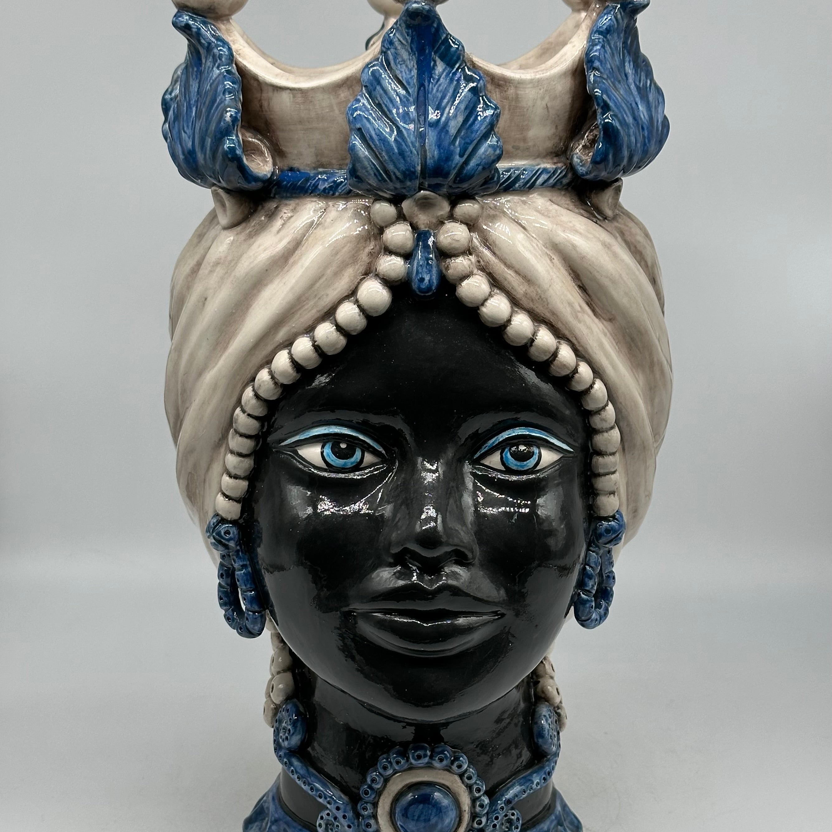 Teste di Moro Antares Ceramica Caltagirone cm H.41 L.22 Artigianale Écru Foglie Blu - Donna - TESTE DI MORO
