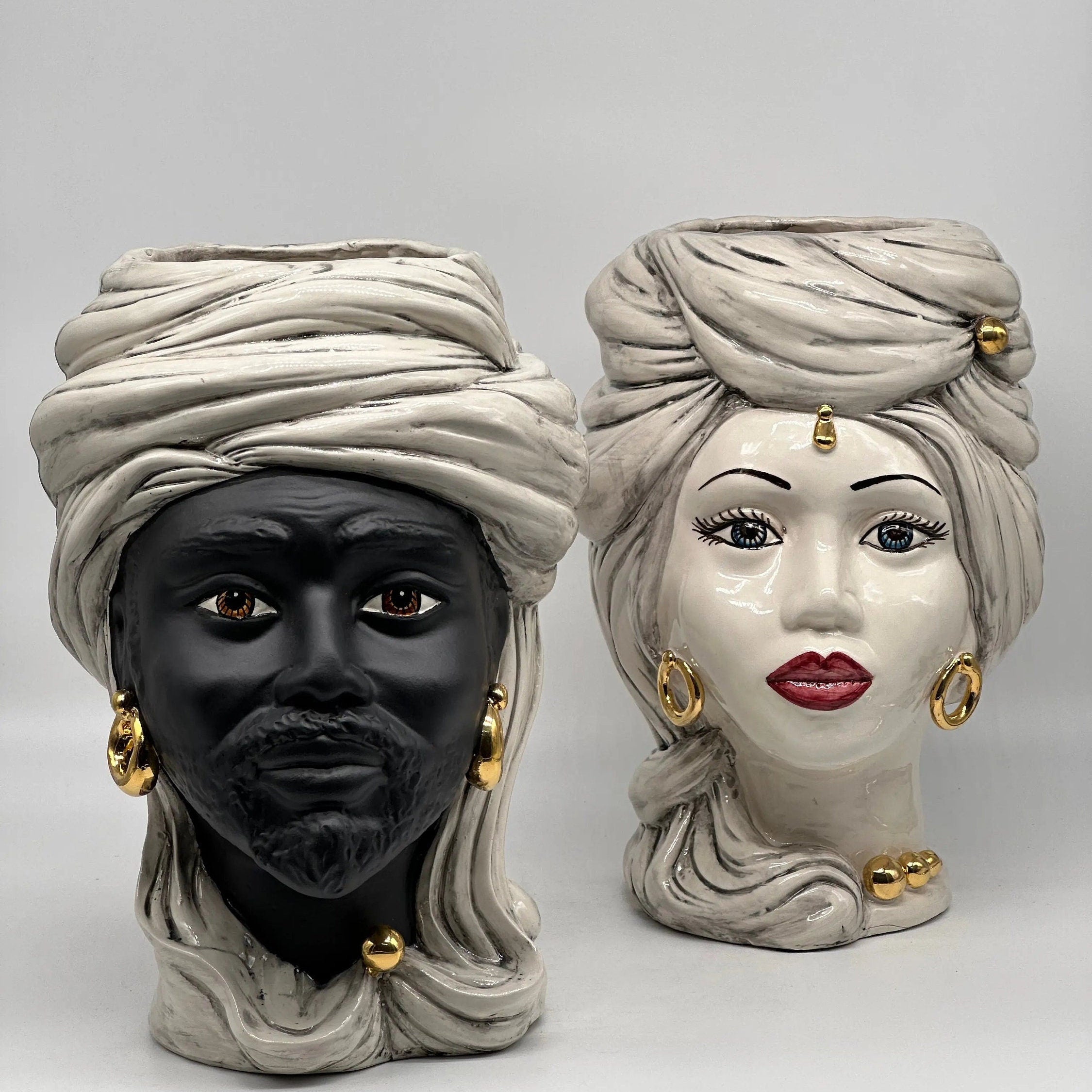 Teste di Moro Anubi Ceramica Caltagirone cm H.29 L.20 Artigianale Grigio Nero Oro DD CERAMICHE SICILIANE