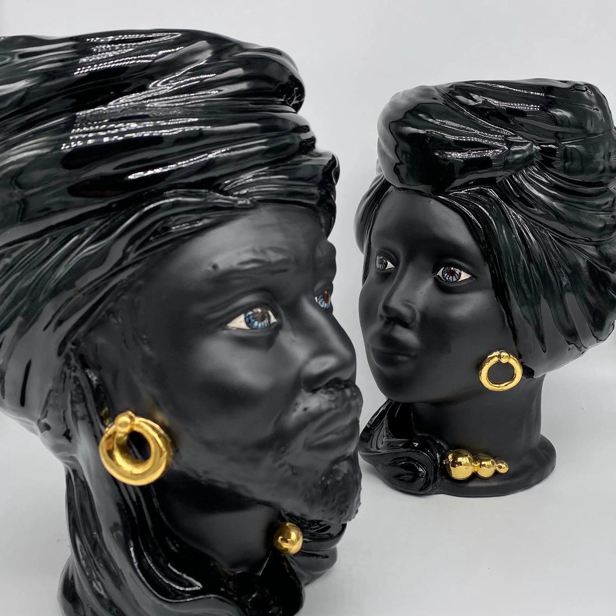 Teste di Moro Anubi Ceramica Caltagirone cm H.29 L.20 Artigianale Nero Oro DD CERAMICHE SICILIANE