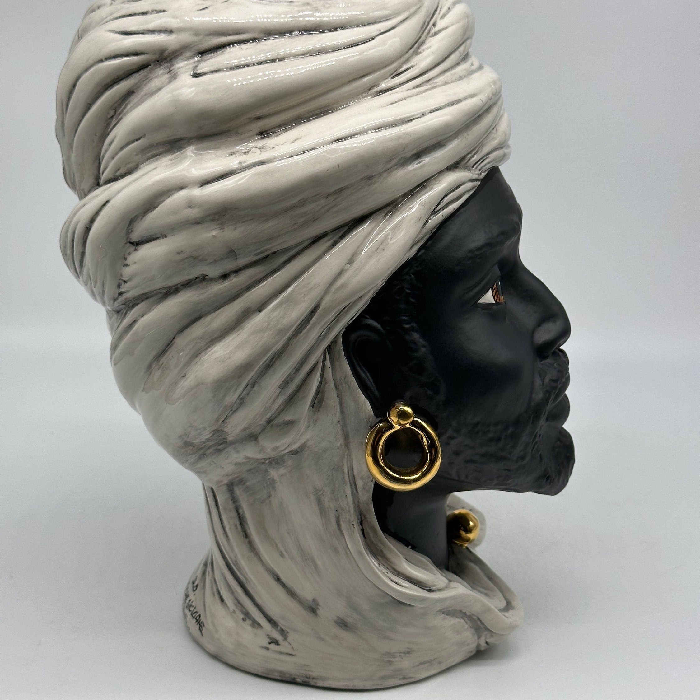 Teste di Moro Anubi Ceramica Caltagirone cm H.29 L.20 Artigianale Grigio Nero Oro DD CERAMICHE SICILIANE