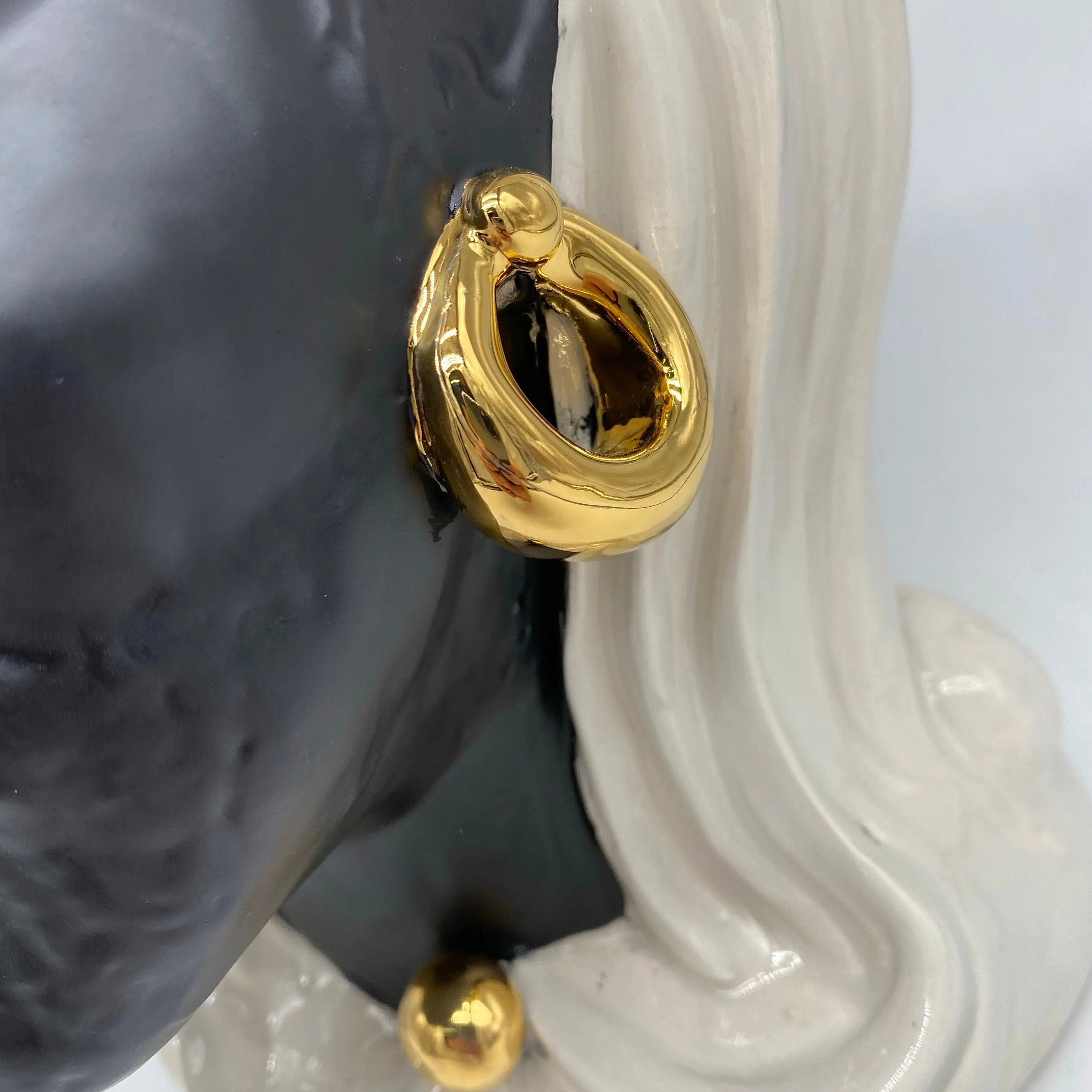 Teste di Moro Anubi Ceramica Caltagirone cm H.29 L.20 Artigianale Bianco Nero Oro DD CERAMICHE SICILIANE