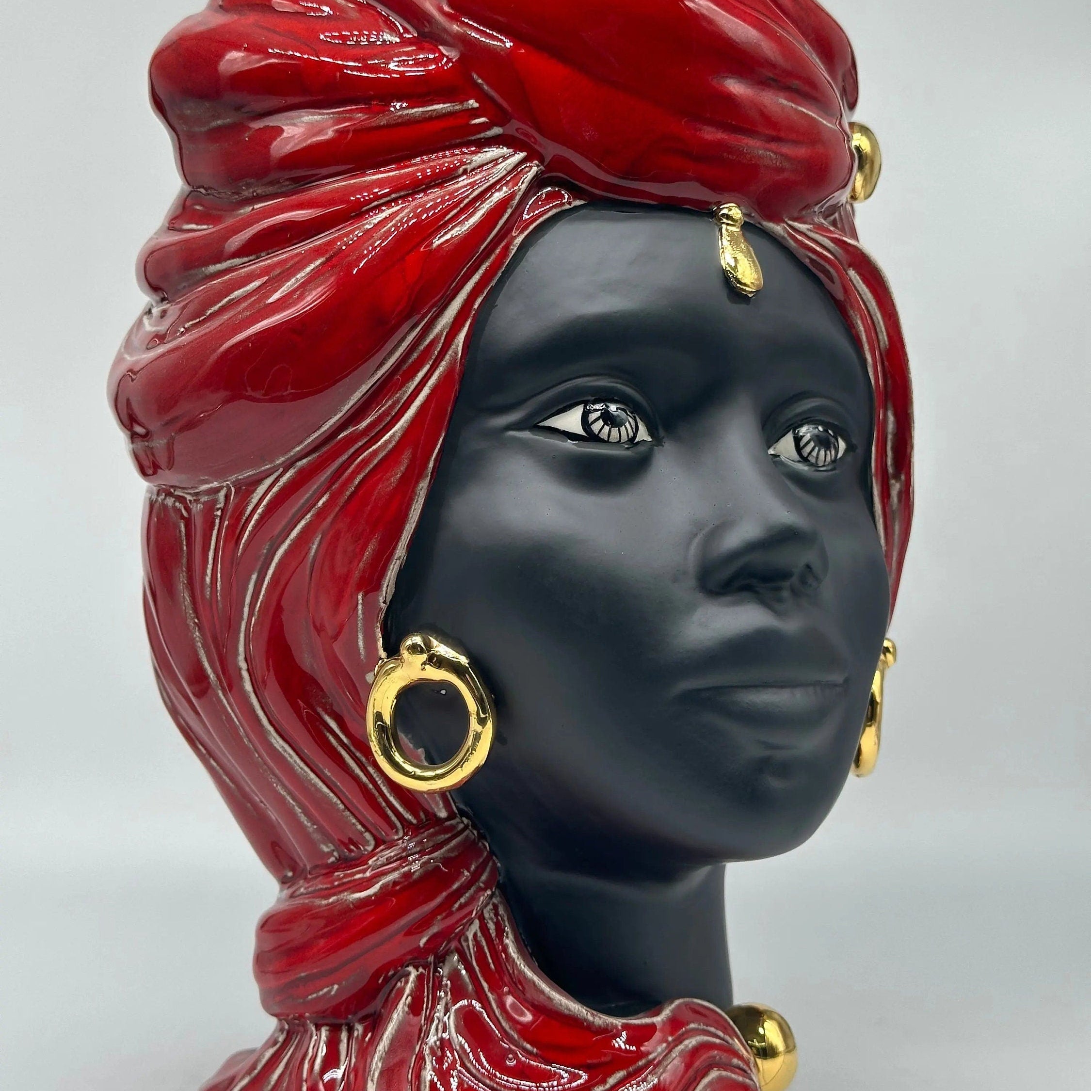 Teste di Moro Anubi Ceramica Caltagirone cm H.29 L.20 Artigianale Rosso Magma Oro DD CERAMICHE SICILIANE