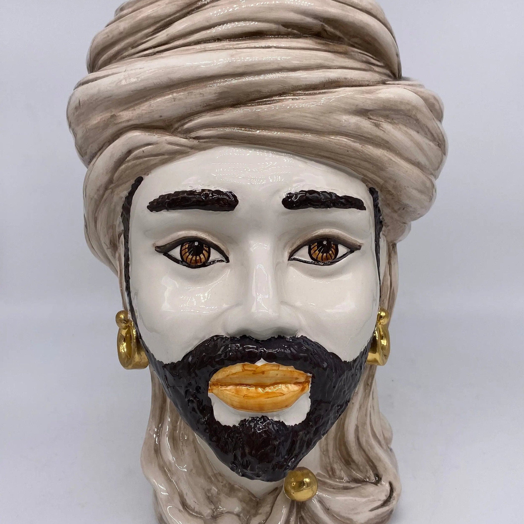 Teste di Moro Anubi Ceramica Caltagirone cm H.29 L.20 Artigianale Écru Beige Oro DD CERAMICHE SICILIANE