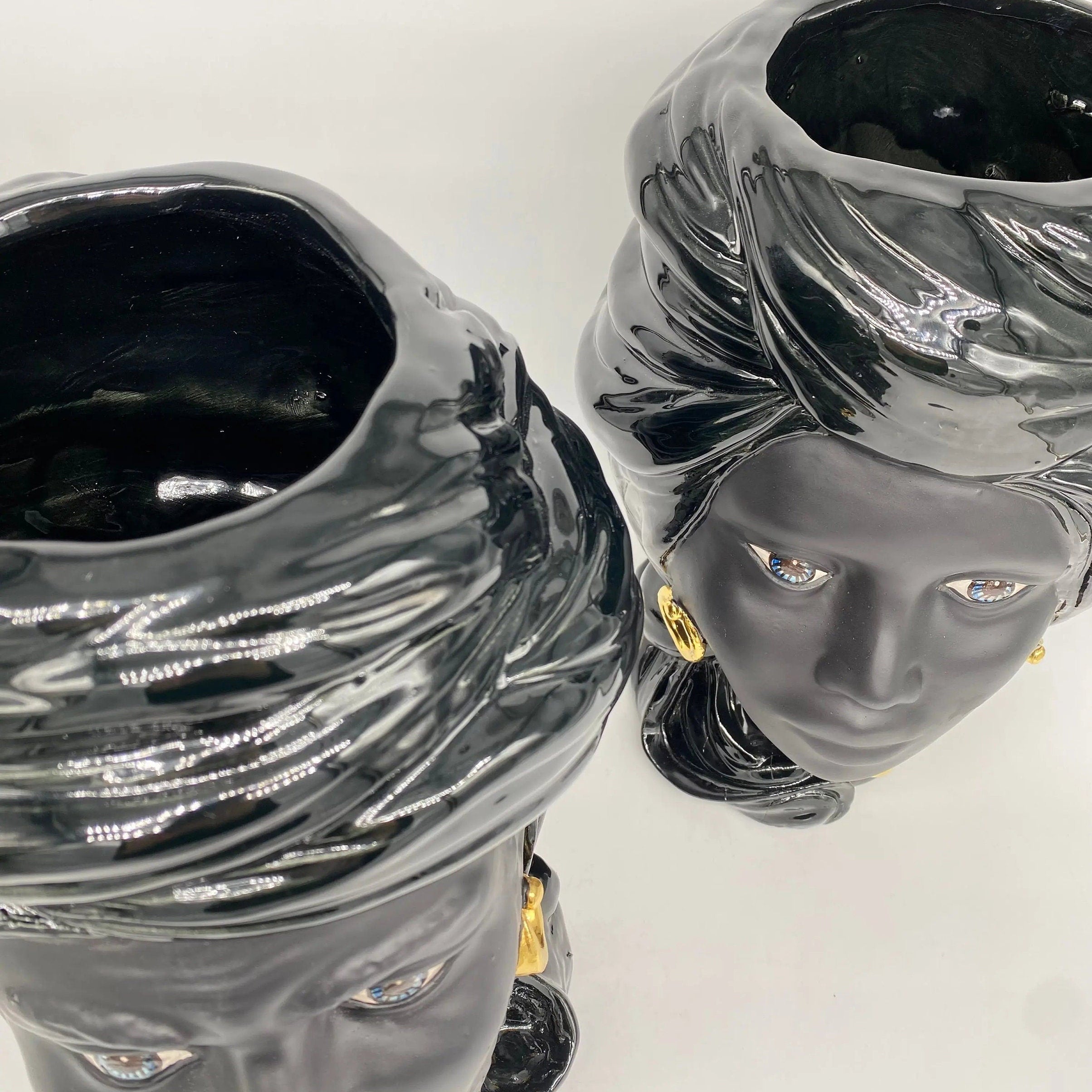 Teste di Moro Anubi Ceramica Caltagirone cm H.29 L.20 Artigianale Nero Oro DD CERAMICHE SICILIANE