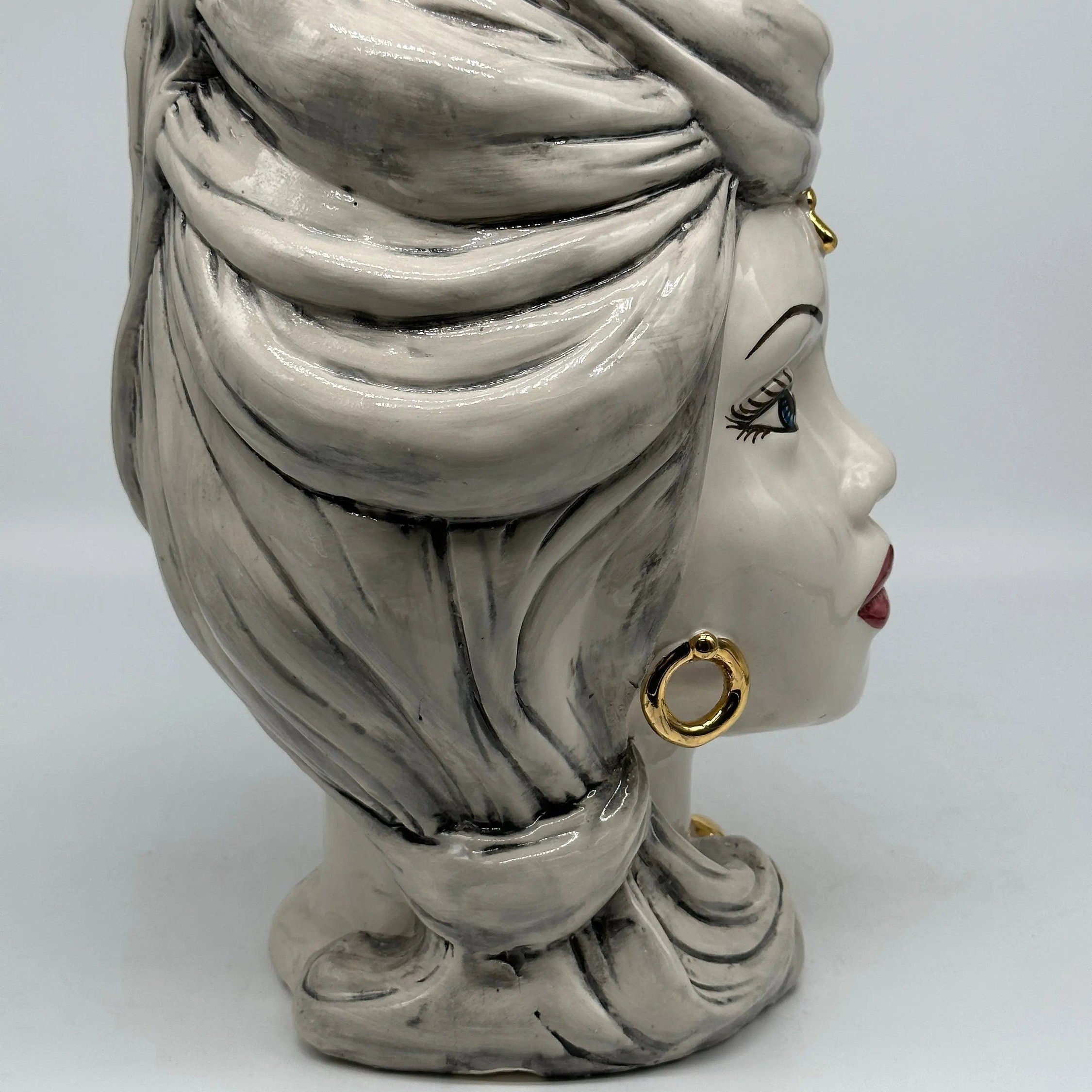 Teste di Moro Anubi Ceramica Caltagirone cm H.29 L.20 Artigianale Grigio Nero Oro DD CERAMICHE SICILIANE