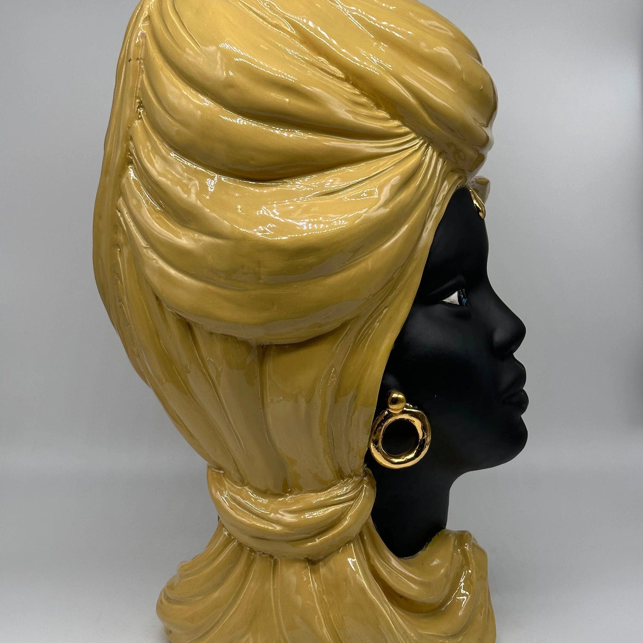 Teste di Moro Anubi Ceramica Caltagirone cm H.40 L.25 Artigianale Senape Nero Oro DD CERAMICHE SICILIANE