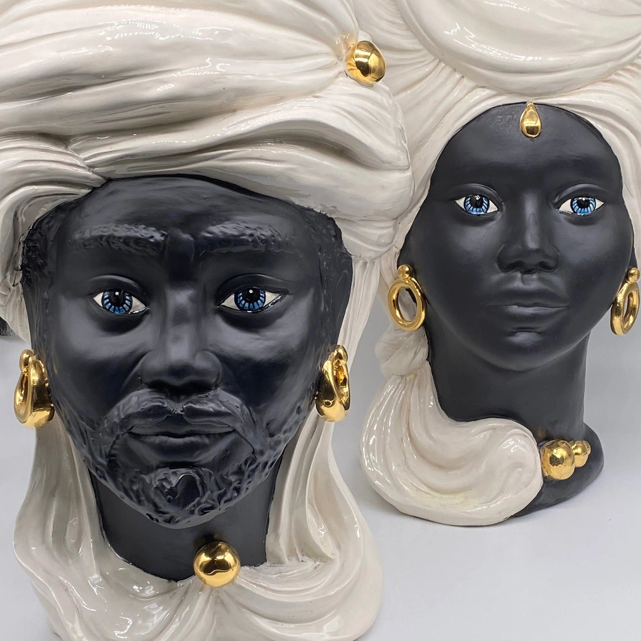 Teste di Moro Anubi Ceramica Caltagirone cm H.40 L.25 Artigianale Bianco Nero Oro DD CERAMICHE SICILIANE