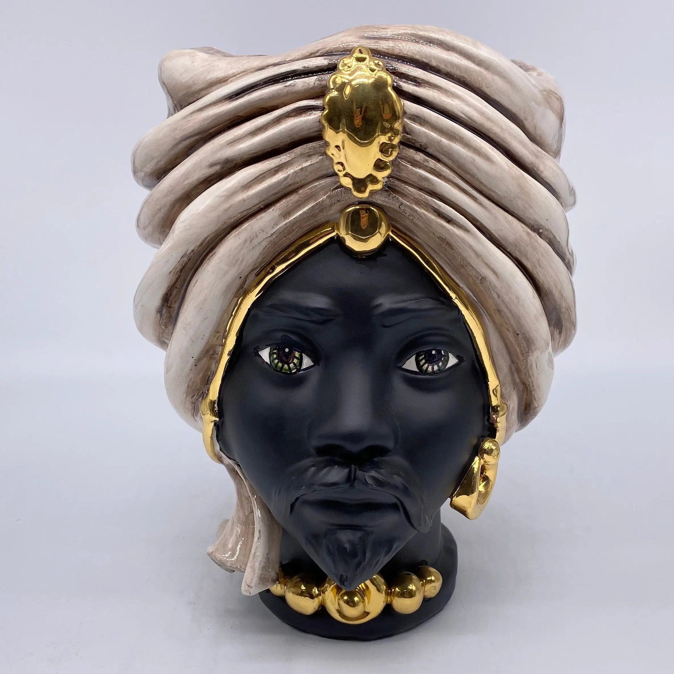 Teste di Moro Atena Ceramica Caltagirone cm H.24 L.18 Artigianale Écru Nero Oro DD CERAMICHE SICILIANE