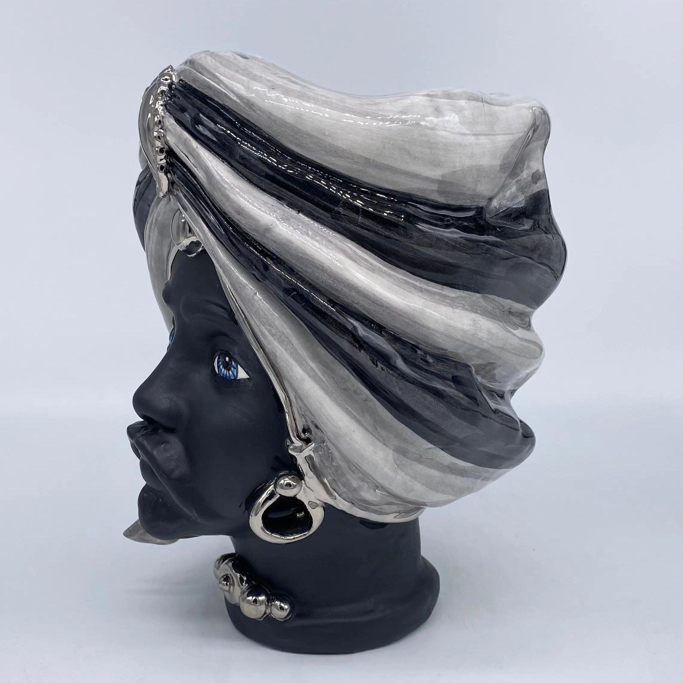 Teste di Moro Atena Ceramica Caltagirone cm H.24 L.18 Artigianale Grigio Nero Platino DD CERAMICHE SICILIANE