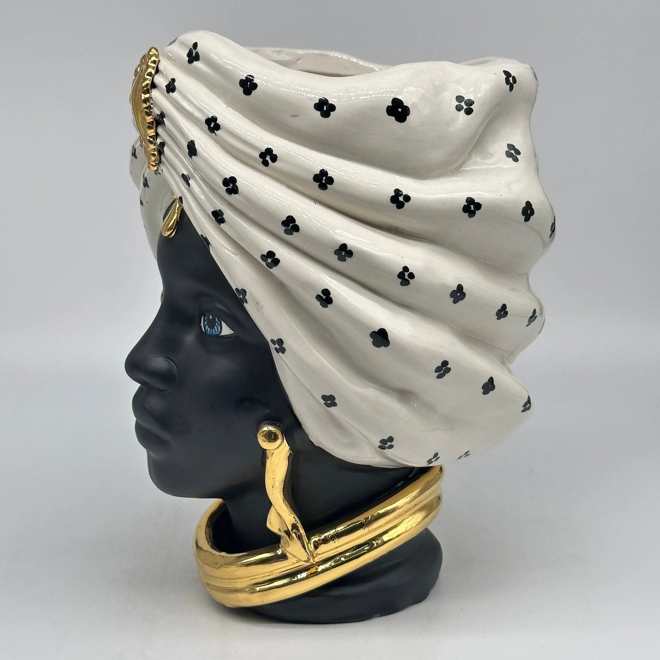 Teste di Moro Atena Ceramica Caltagirone cm H.24 L.18 Artigianale Bianco Pois Nero Oro DD CERAMICHE SICILIANE
