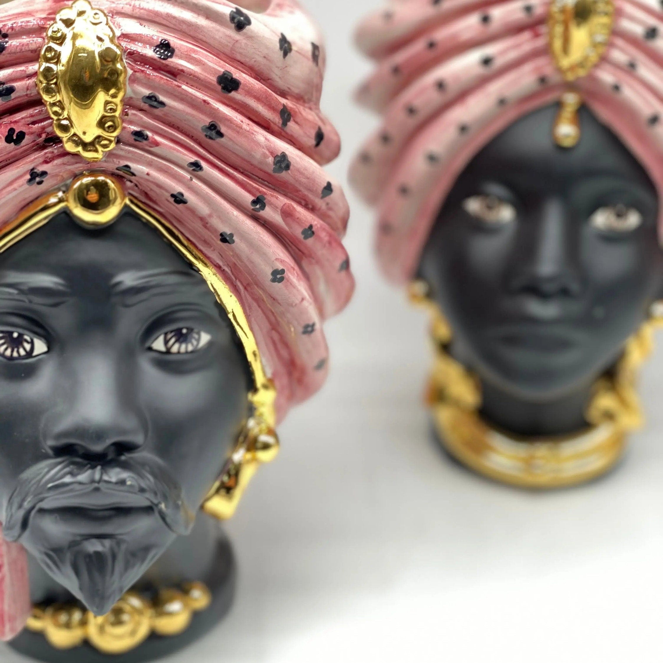 Teste di Moro Atena Ceramica Caltagirone cm H.24 L.18 Artigianale Rosa Pois Nero Oro DD CERAMICHE SICILIANE