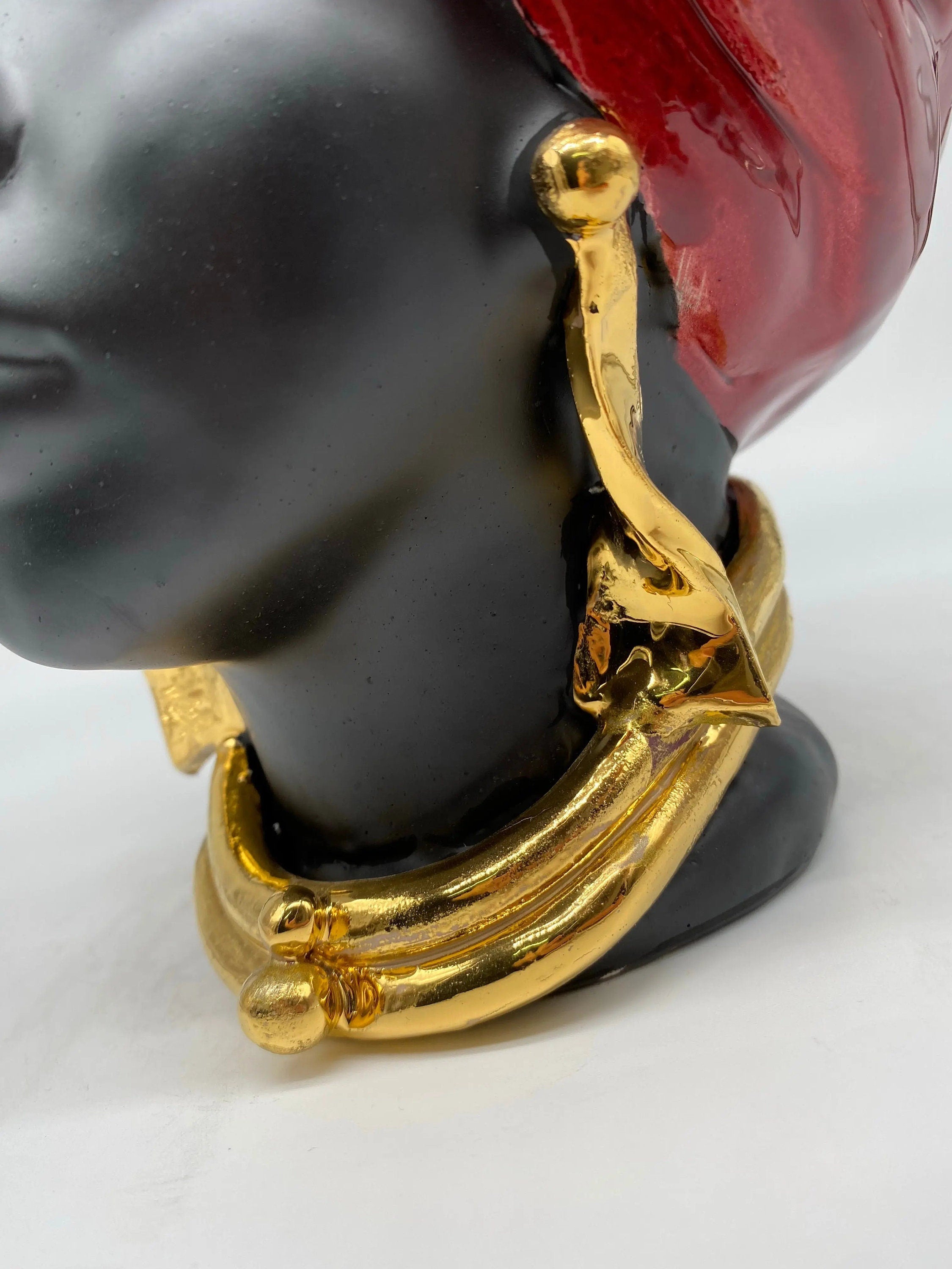 Teste di Moro Atena Ceramica Caltagirone cm H.24 L.18 Artigianale Bordeaux Opaco Oro DD CERAMICHE SICILIANE