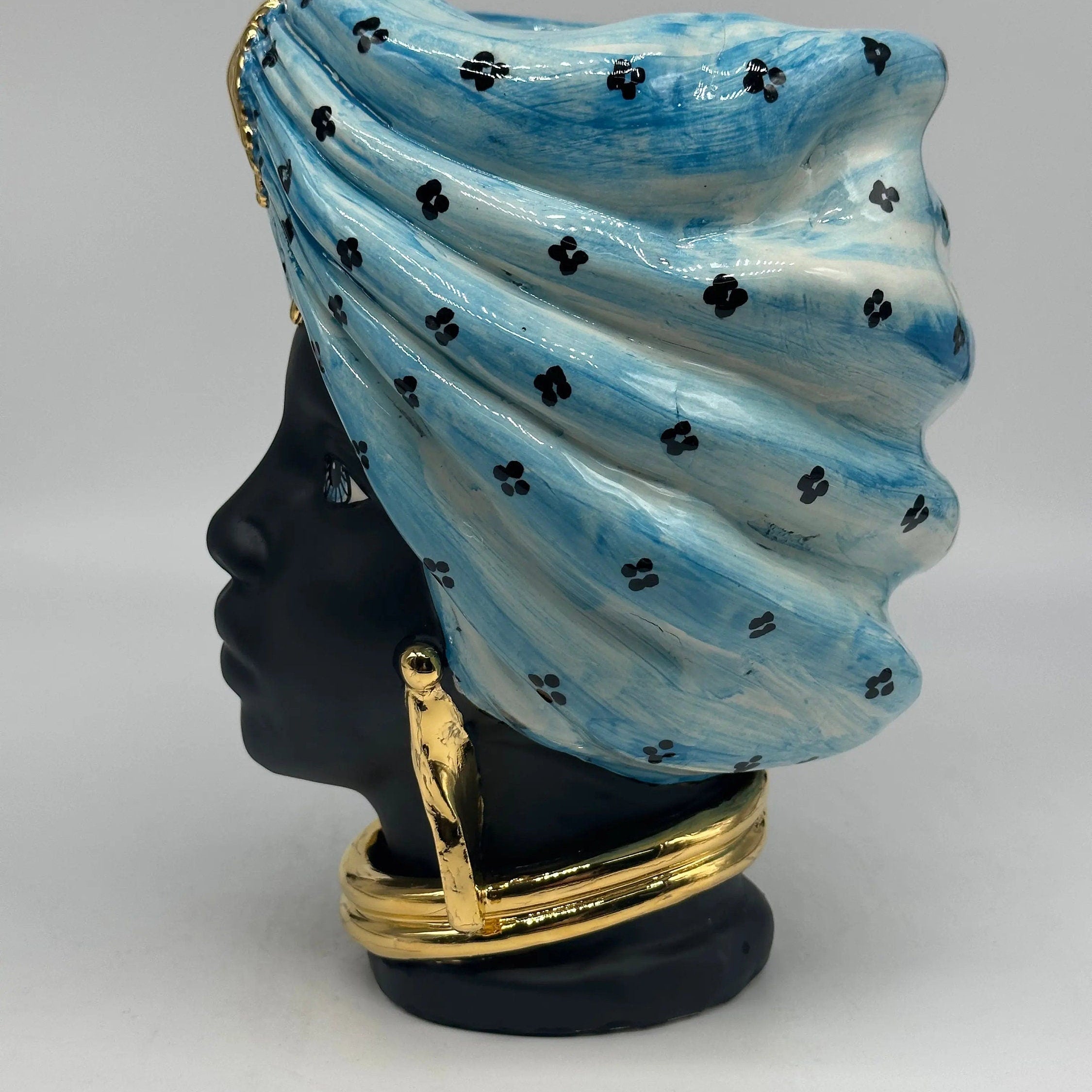 Teste di Moro Atena Ceramica Caltagirone cm H.24 L.18 Artigianale Celeste Pois Nero Oro DD CERAMICHE SICILIANE