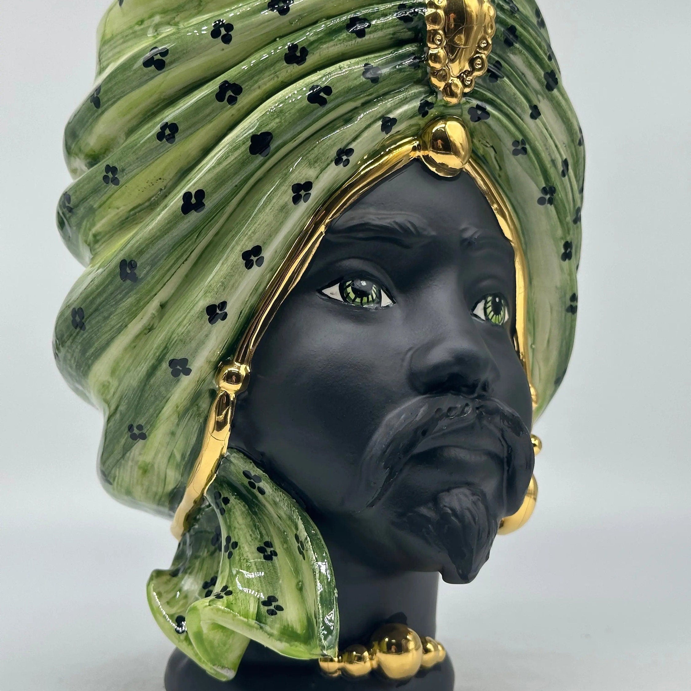 Teste di Moro Atena Ceramica Caltagirone cm H.24 L.18 Artigianale Verde Pois Nero Oro DD CERAMICHE SICILIANE