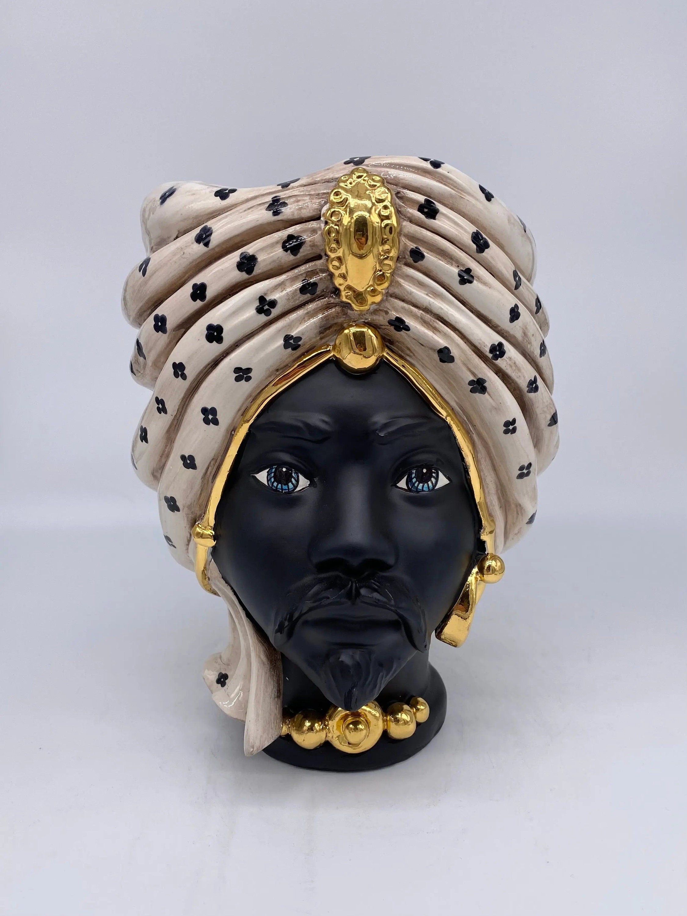 Teste di Moro Atena Ceramica Caltagirone cm H.24 L.18 Artigianale Écru Pois Nero Oro DD CERAMICHE SICILIANE