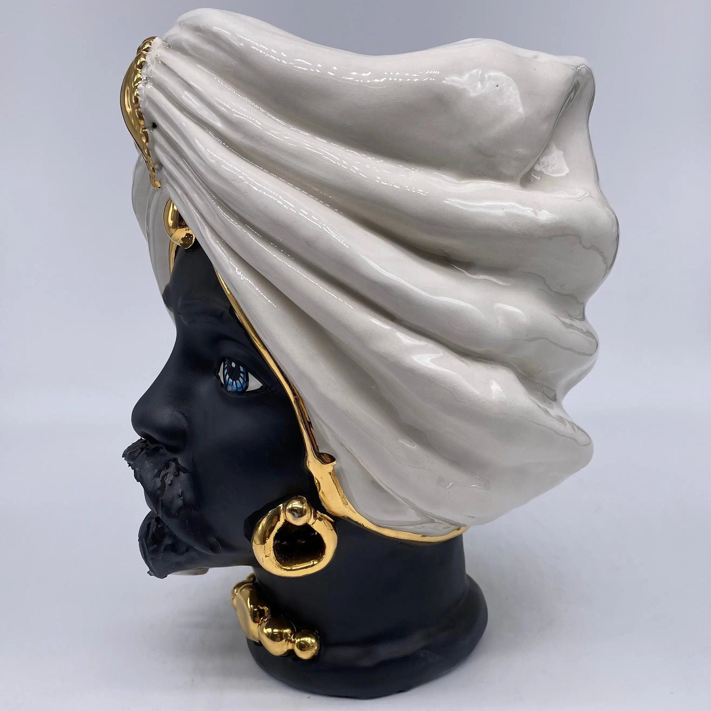 Teste di Moro Atena Ceramica Caltagirone cm H.24 L.18 Artigianale Bianco Nero Oro DD CERAMICHE SICILIANE