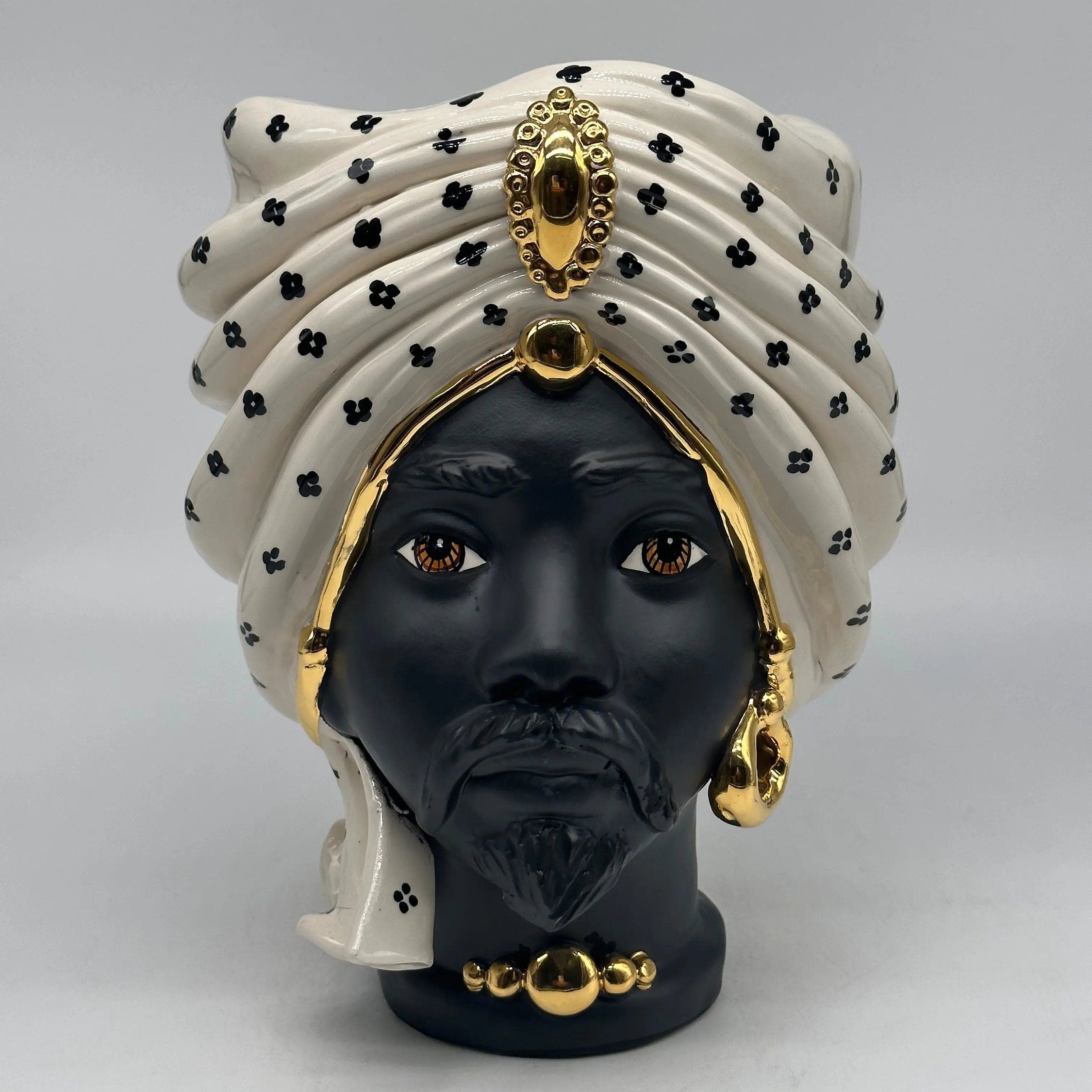 Teste di Moro Atena Ceramica Caltagirone cm H.24 L.18 Artigianale Bianco Pois Nero Oro DD CERAMICHE SICILIANE
