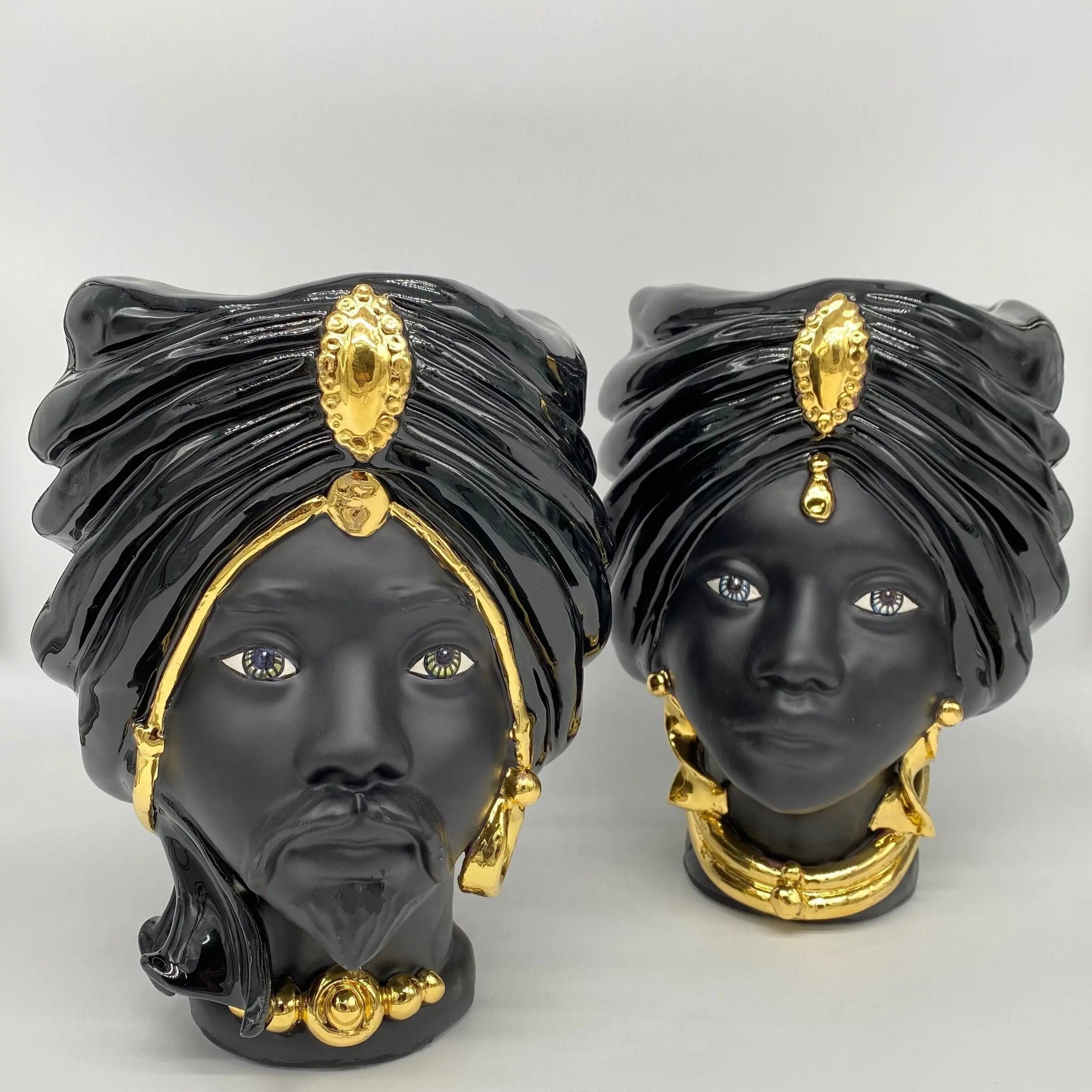 Teste di Moro Atena Ceramica Caltagirone cm H.24 L.18 Artigianale Nero Oro DD CERAMICHE SICILIANE